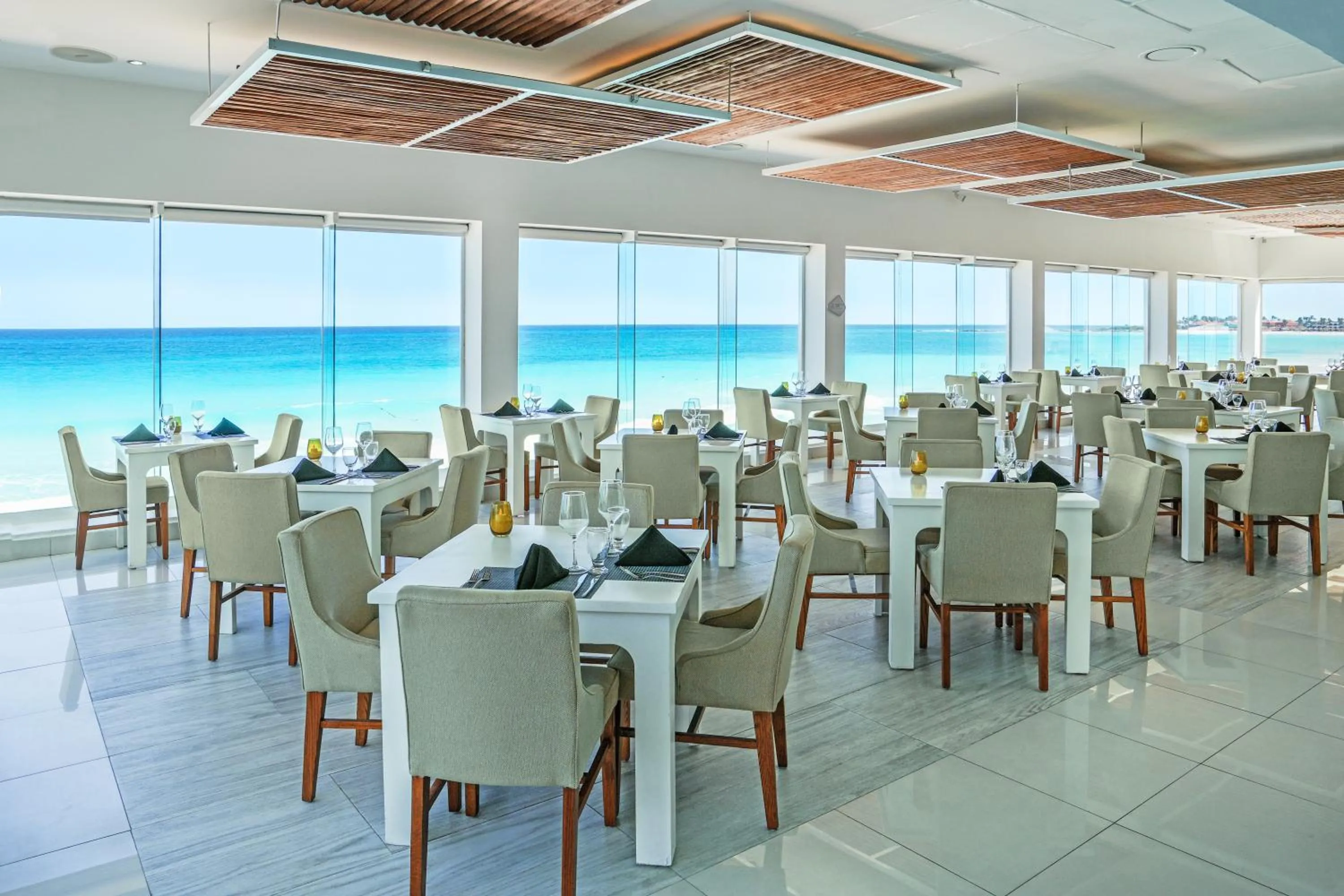 Restaurant/places to eat in Oleo Cancun Playa All Inclusive Resort