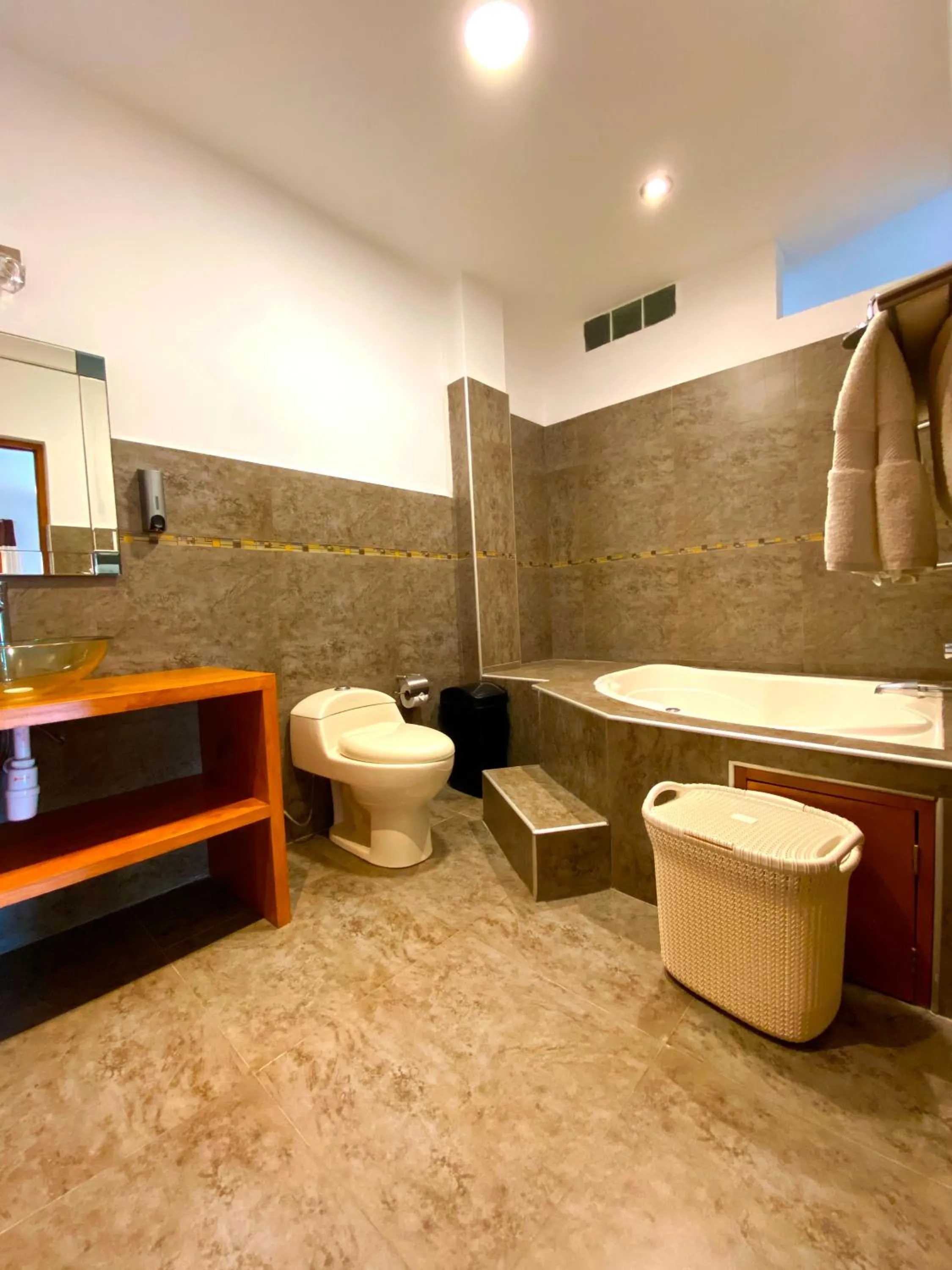 Bathroom in Hotel Resort Thiago