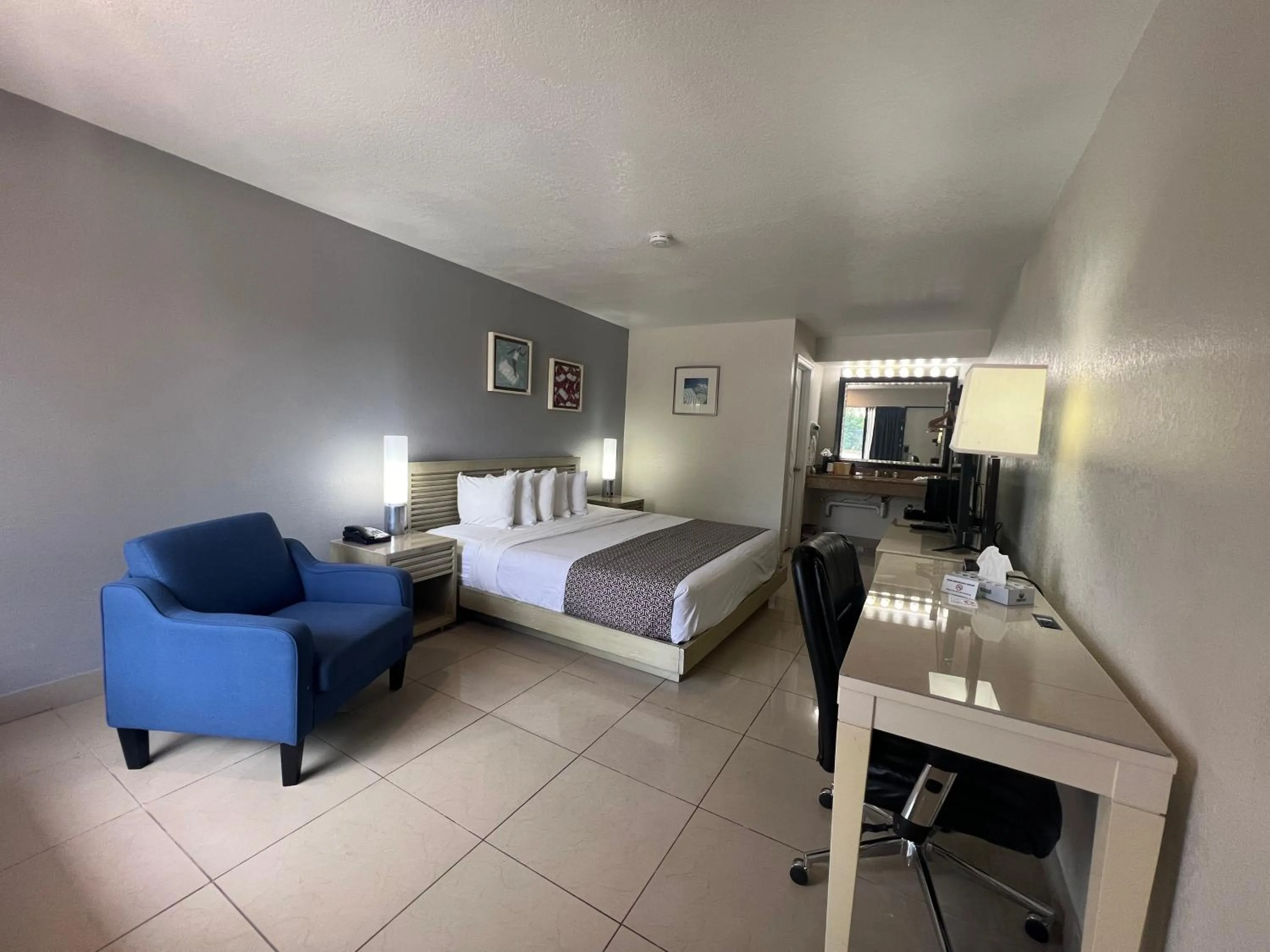 Bedroom, Bed in Garden Inn Homestead/Everglades/Gateway to Keys