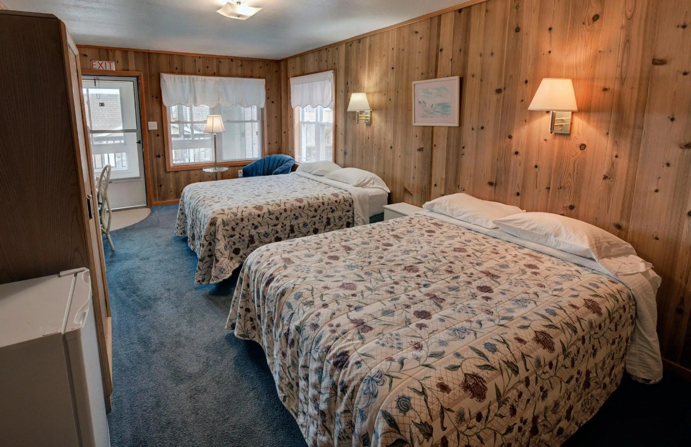 Bed in Outer Banks Motel