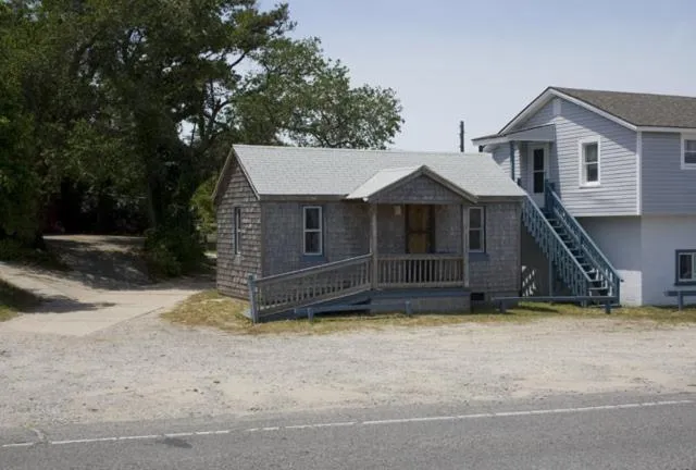 Facade/entrance in Outer Banks Motel