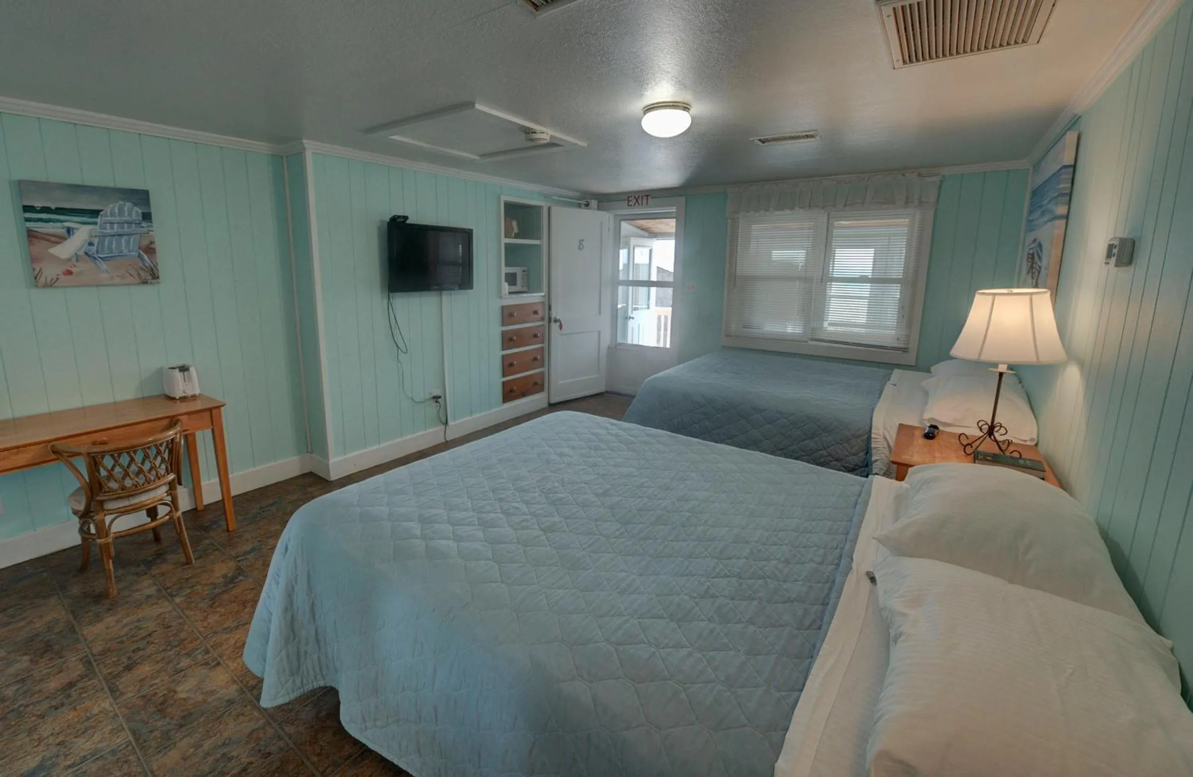 Bed in Outer Banks Motel