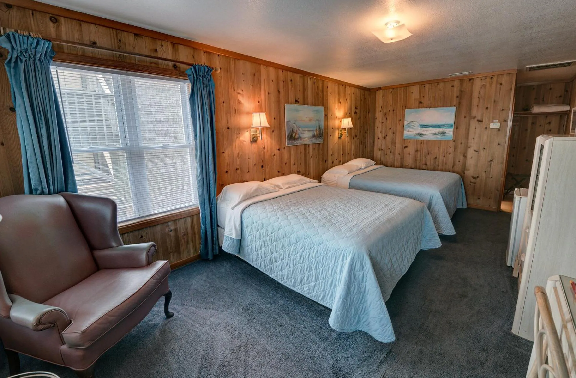 Bed in Outer Banks Motel