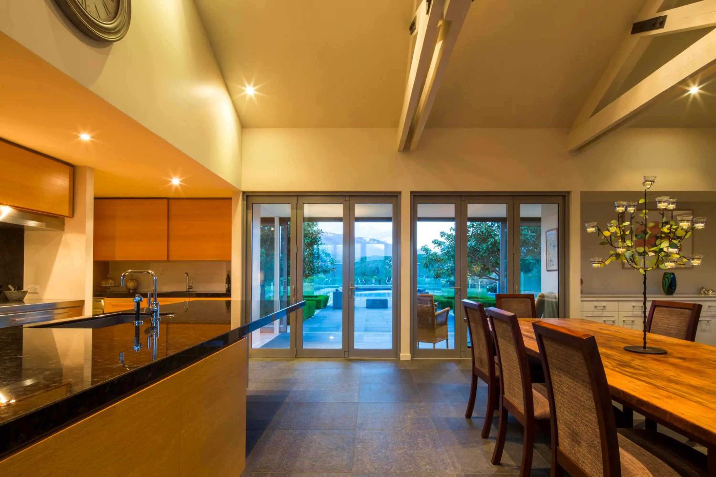 Dining area in Mt Michael Lodge