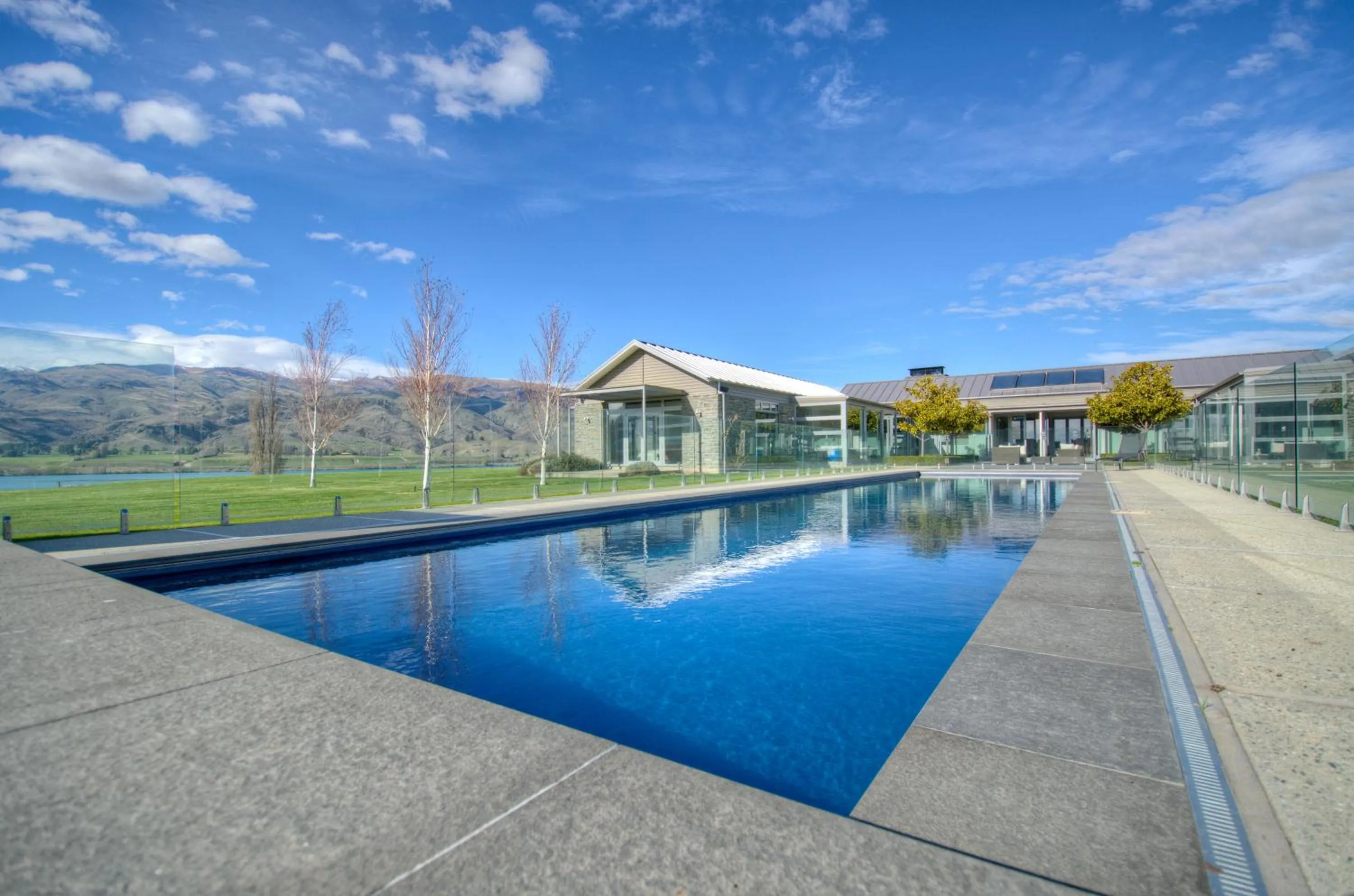 Swimming pool in Mt Michael Lodge