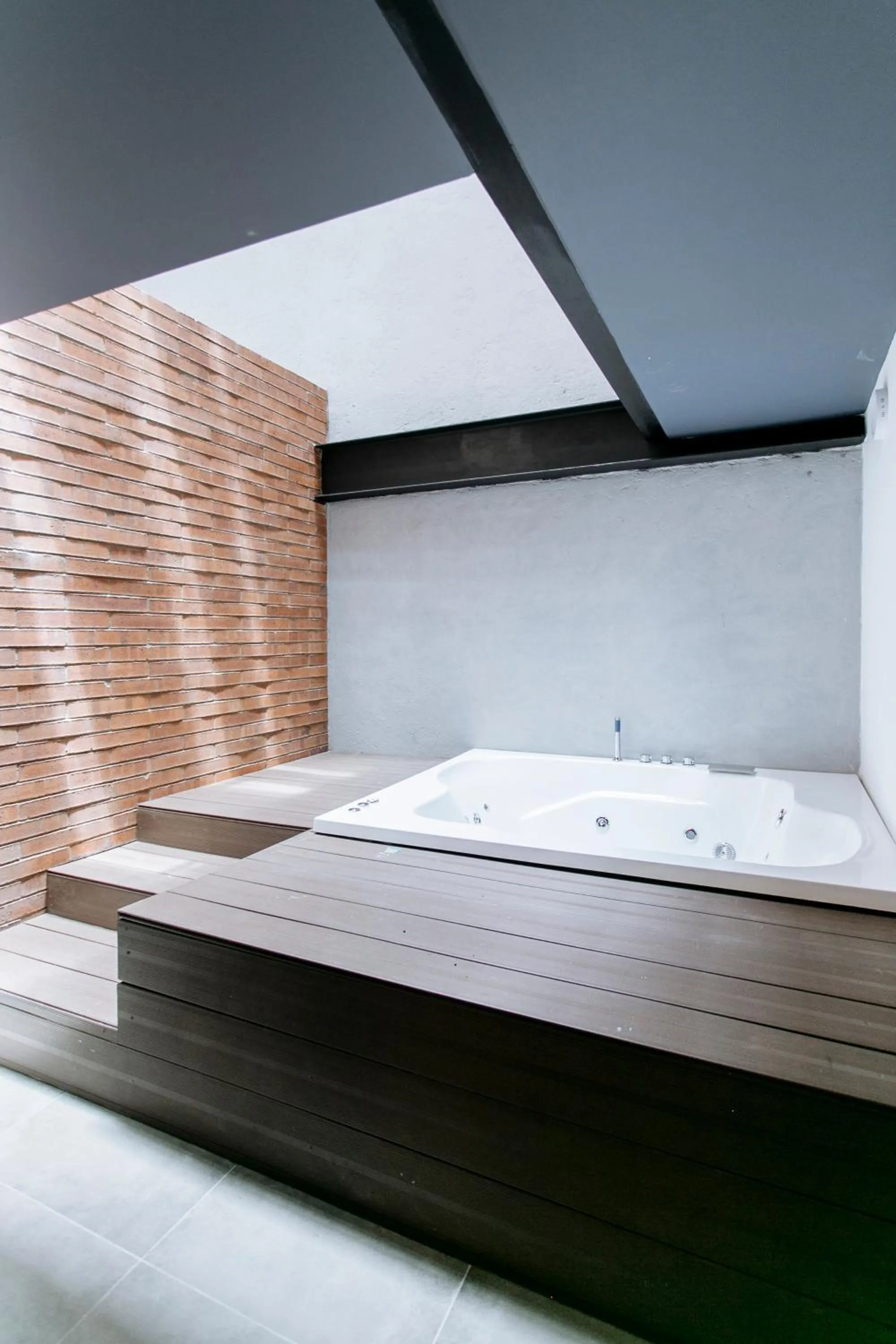 Bath in Soy Local Provenza