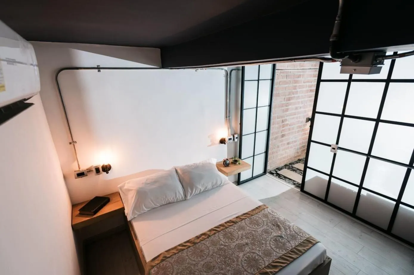 Bed in Soy Local Provenza