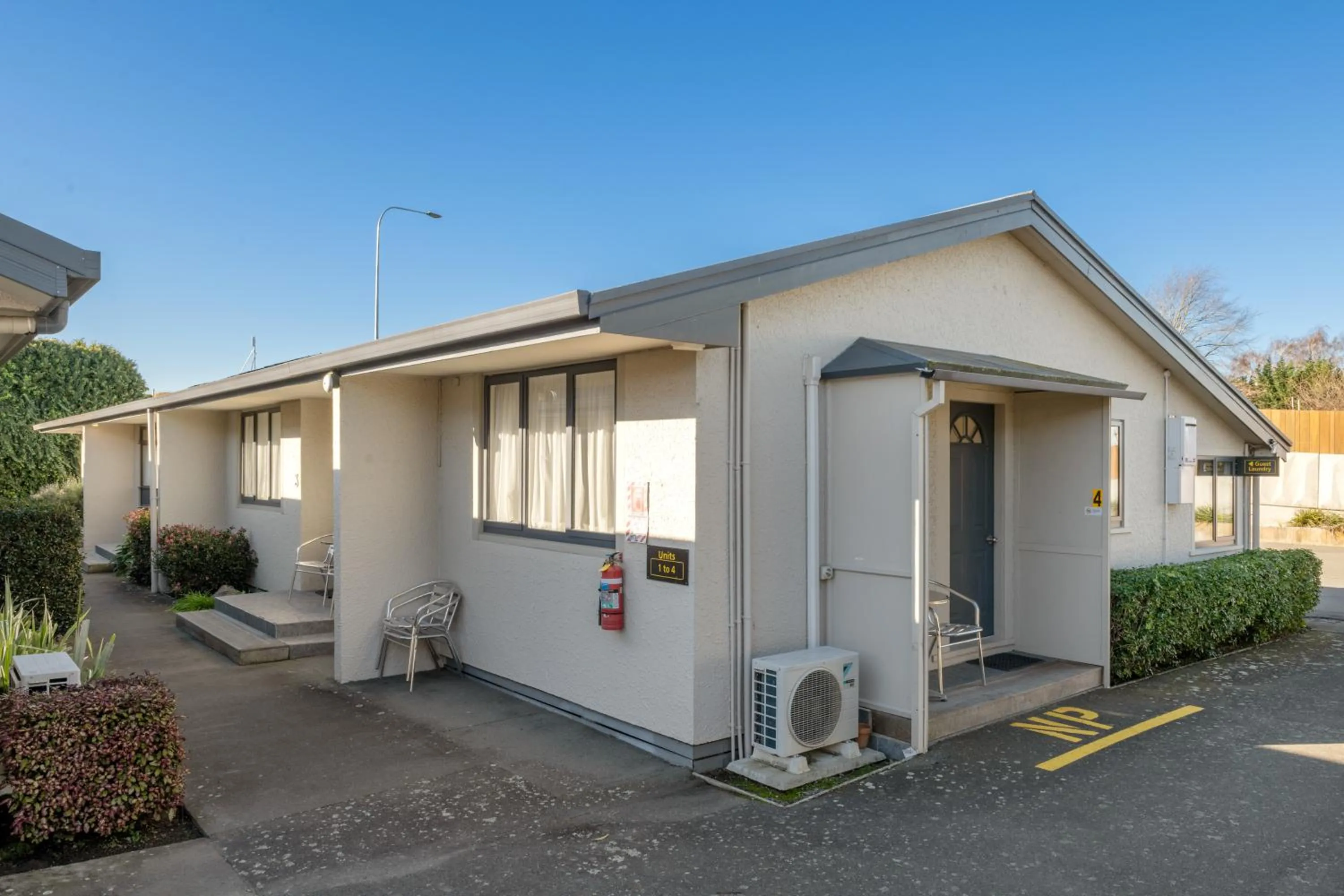 Property building in Grove Park Motor Lodge