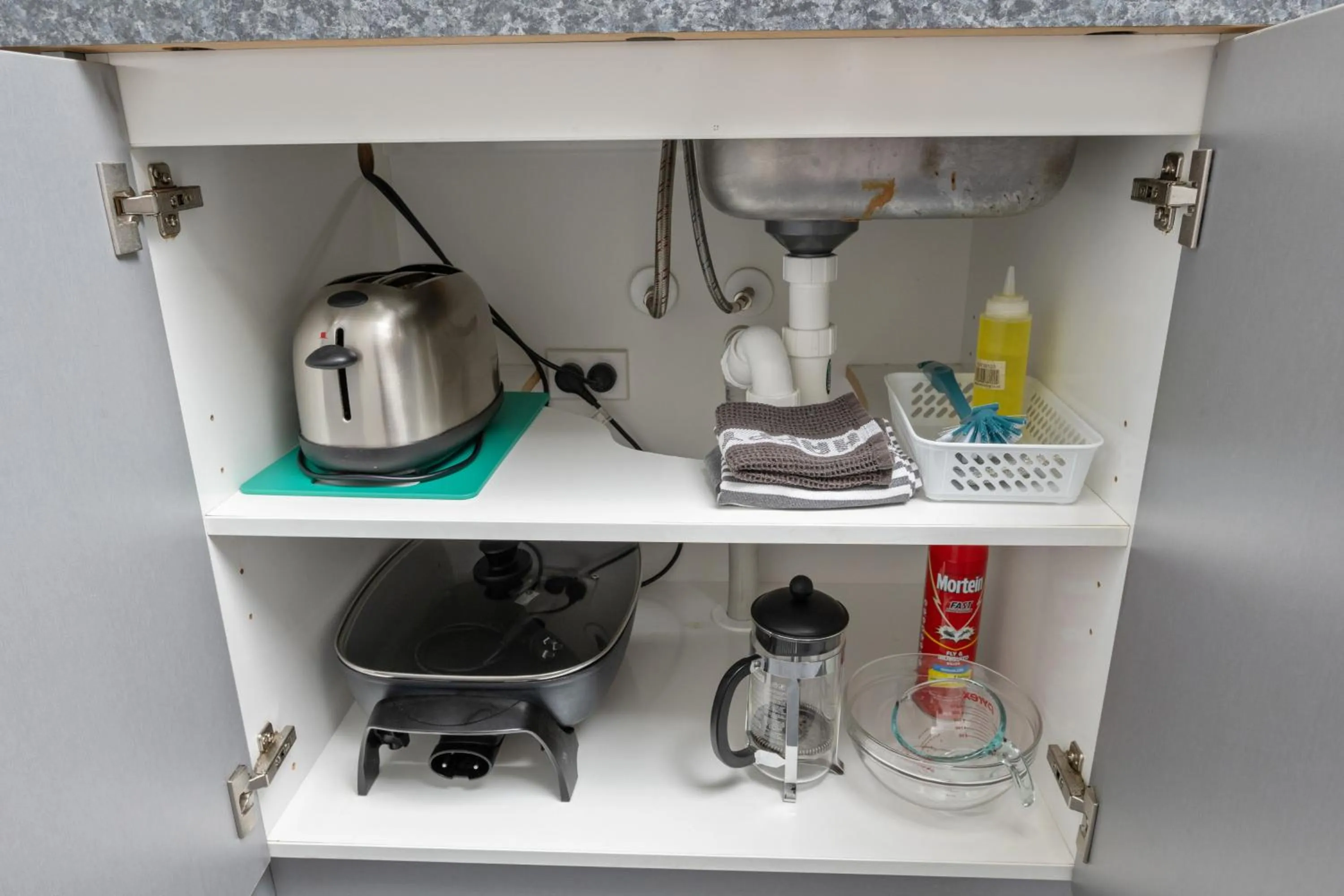 toaster in Grove Park Motor Lodge