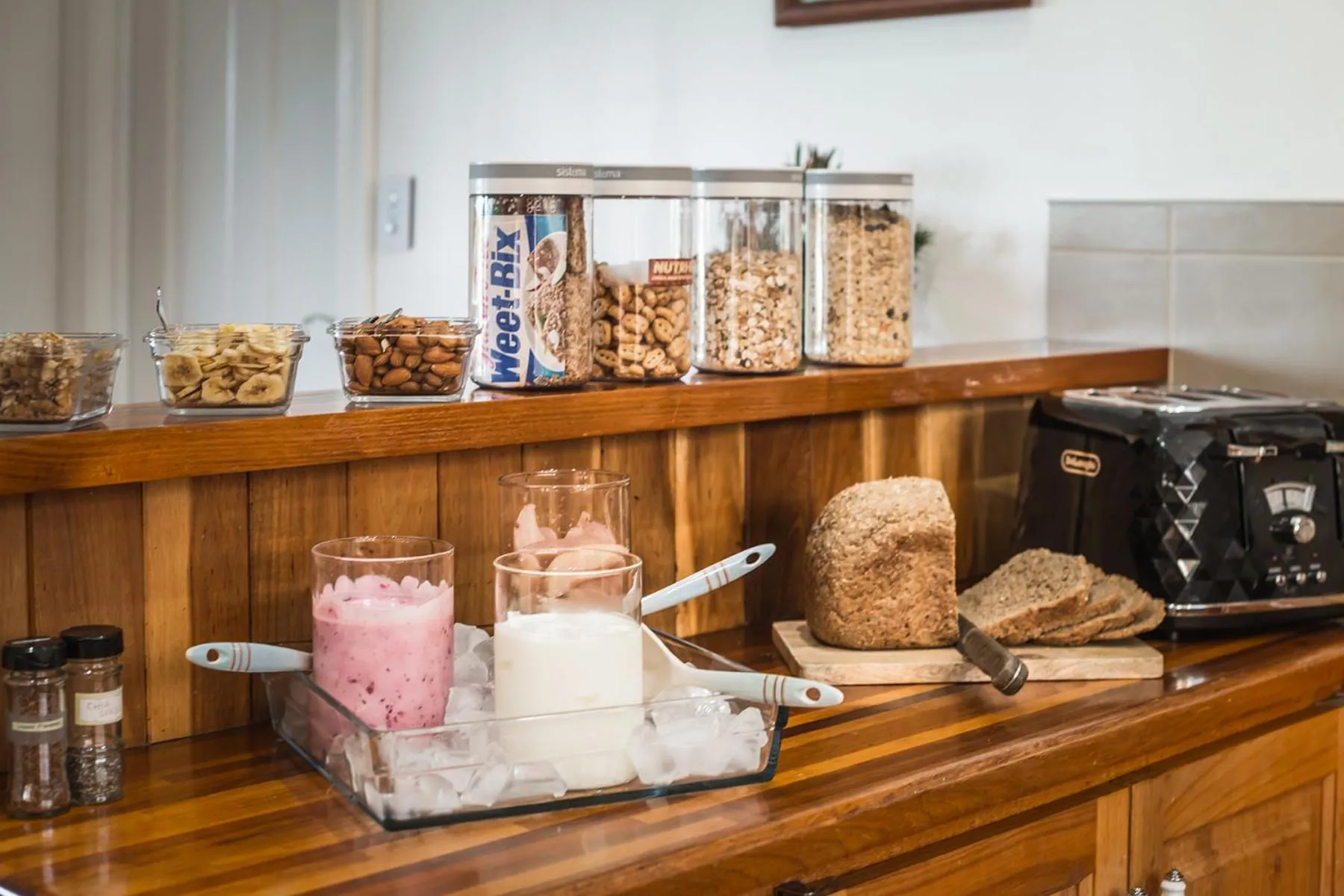 Breakfast in Noah's Stanley Luxury Bed and Breakfast