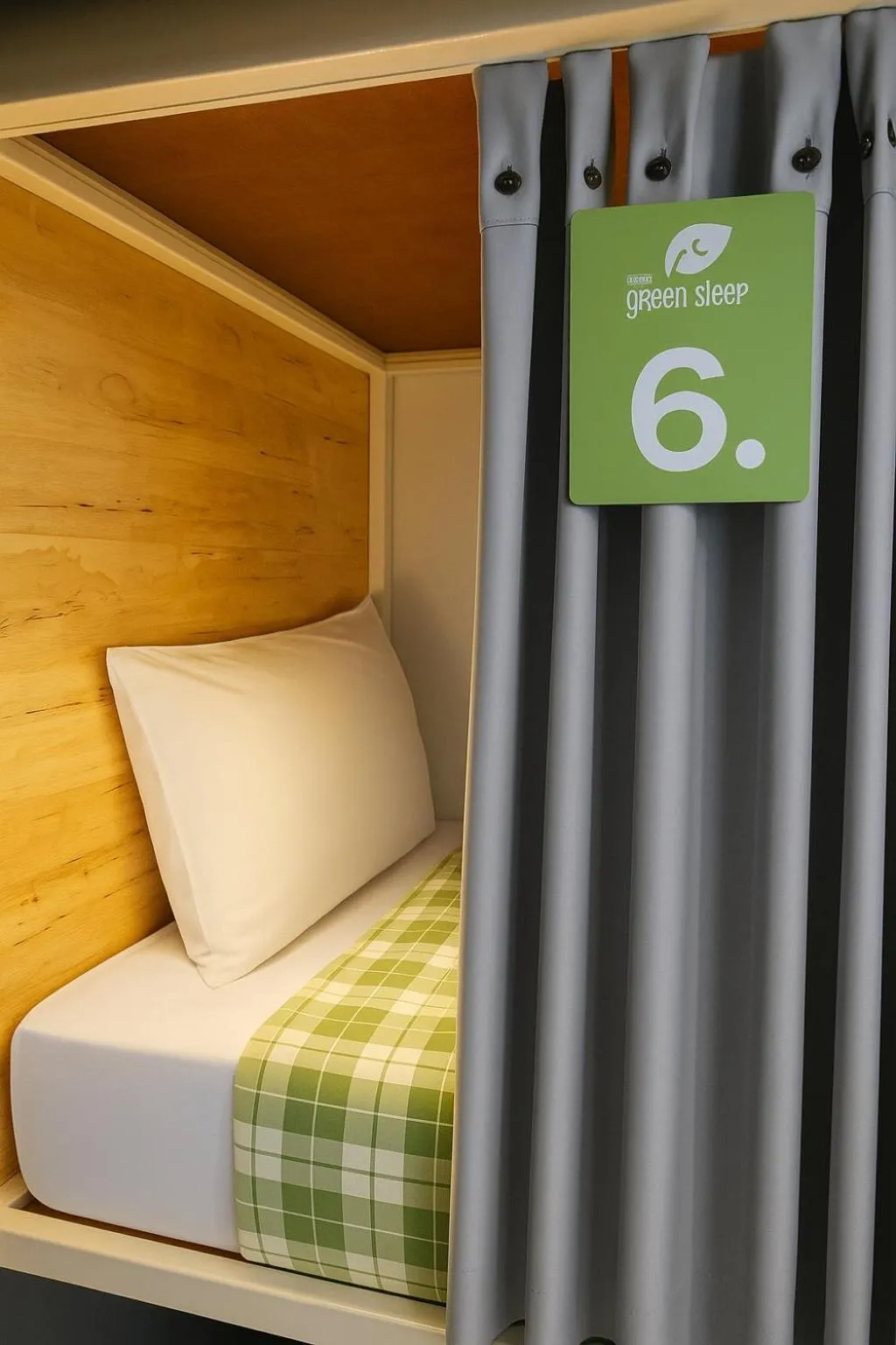 Bed in Green Sleep Hostel