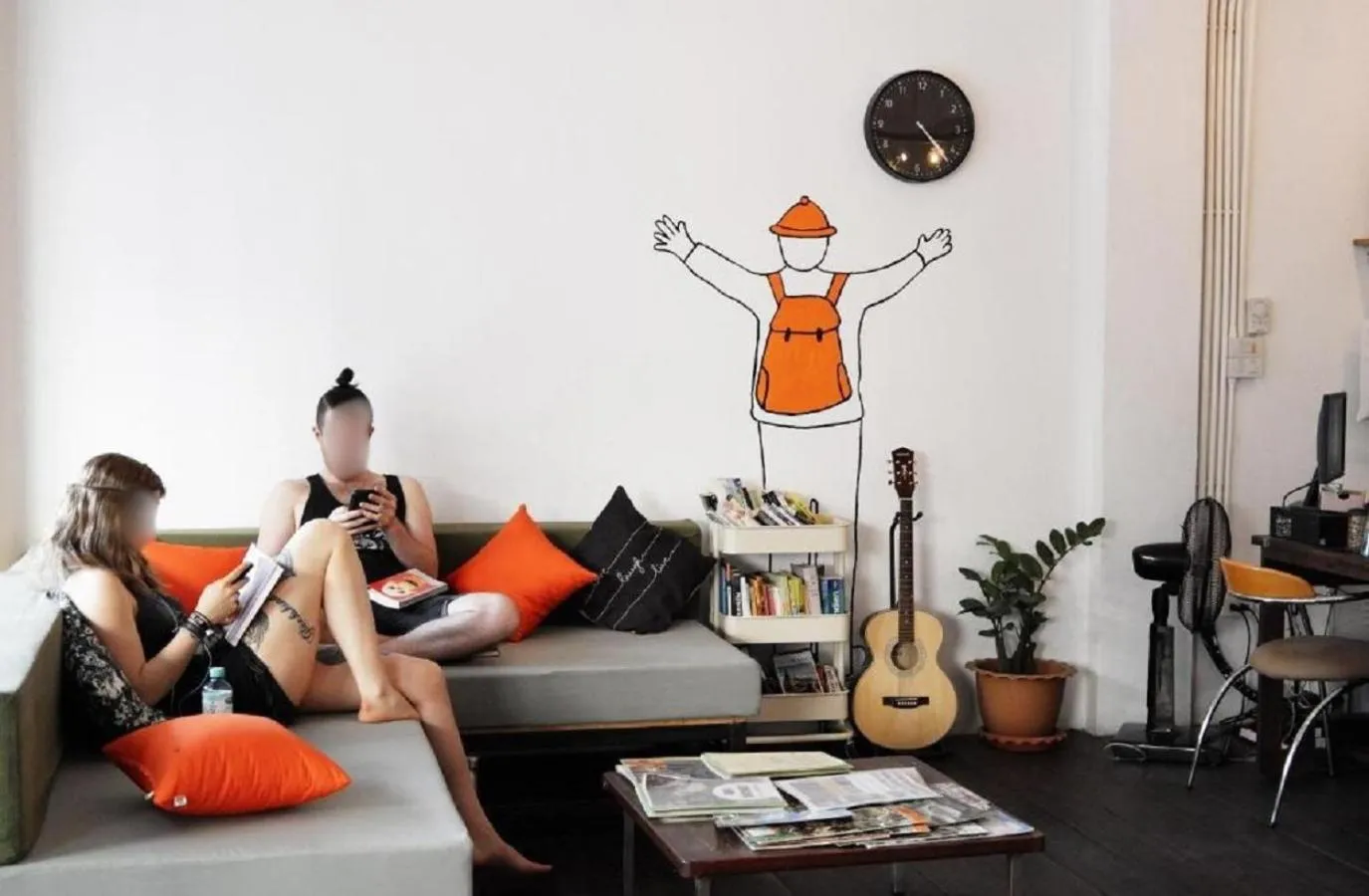 Living room in Green Sleep Hostel