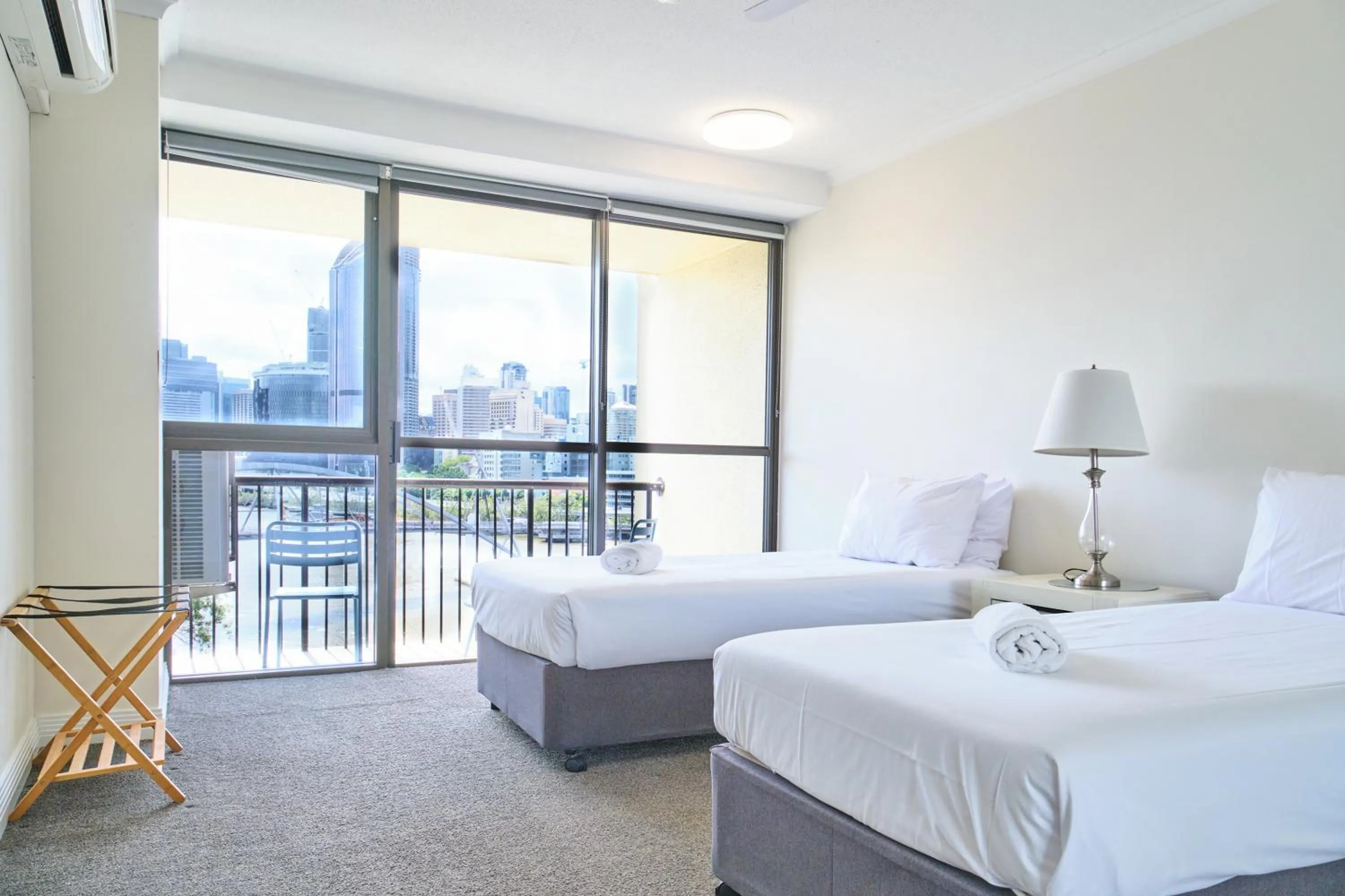 Bedroom, Bed in River Plaza Apartments Brisbane Southbank