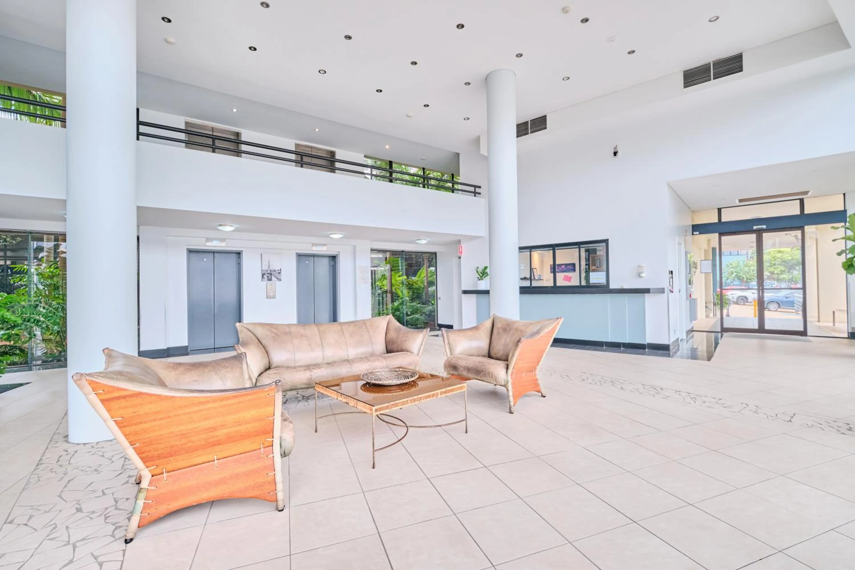 Seating area in River Plaza Apartments Brisbane Southbank