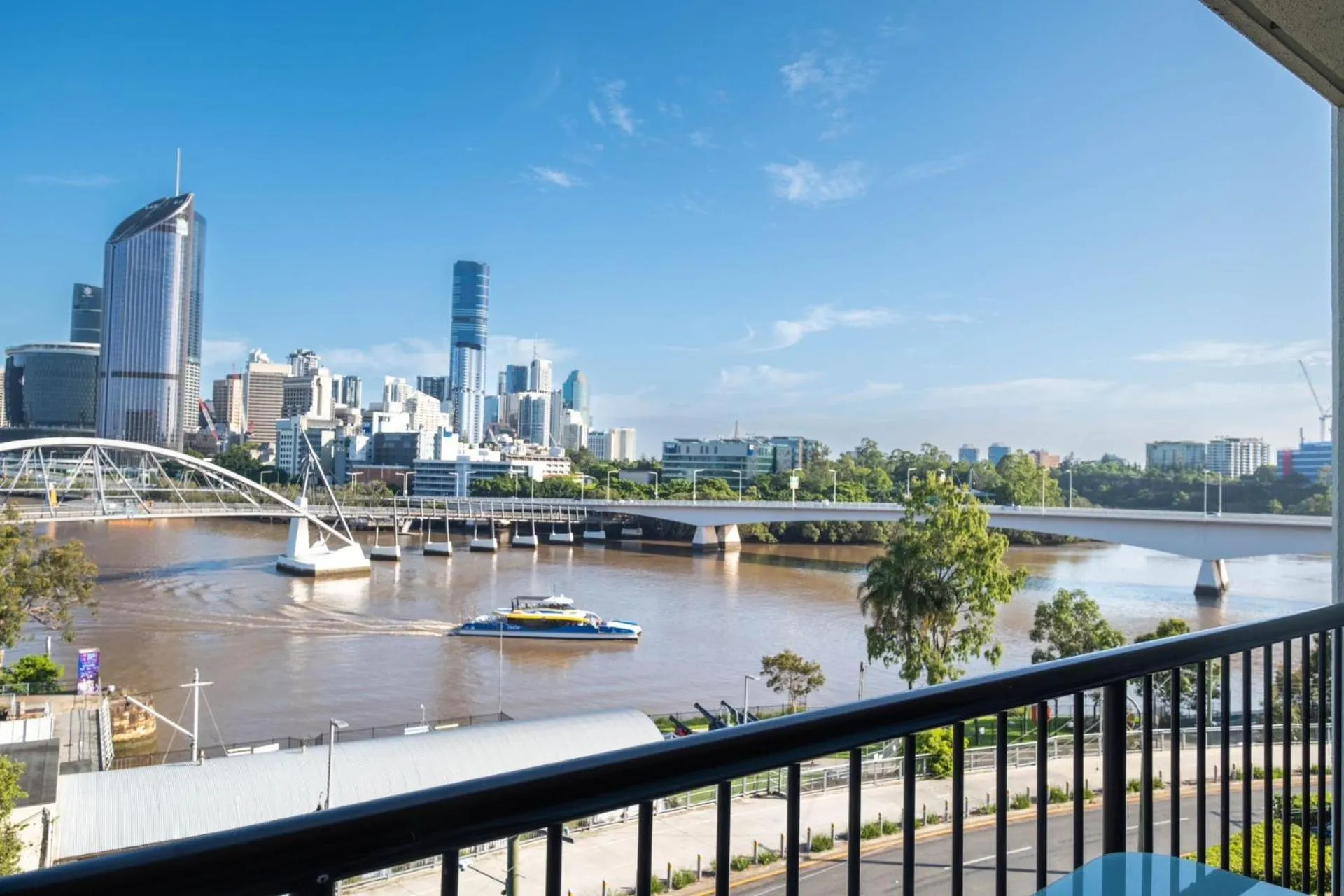 River Plaza Apartments Brisbane Southbank