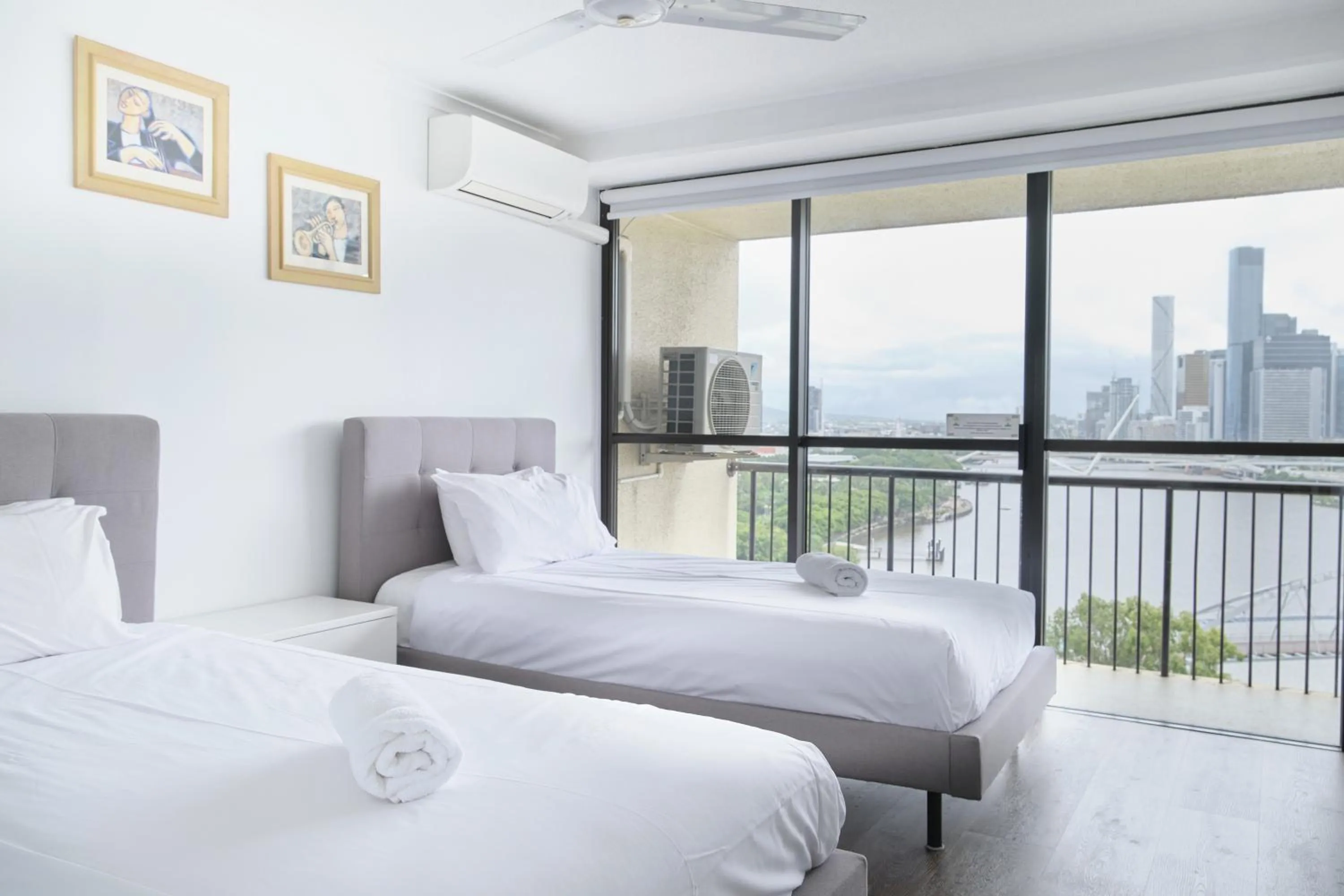 Bedroom, Bed in River Plaza Apartments Brisbane Southbank