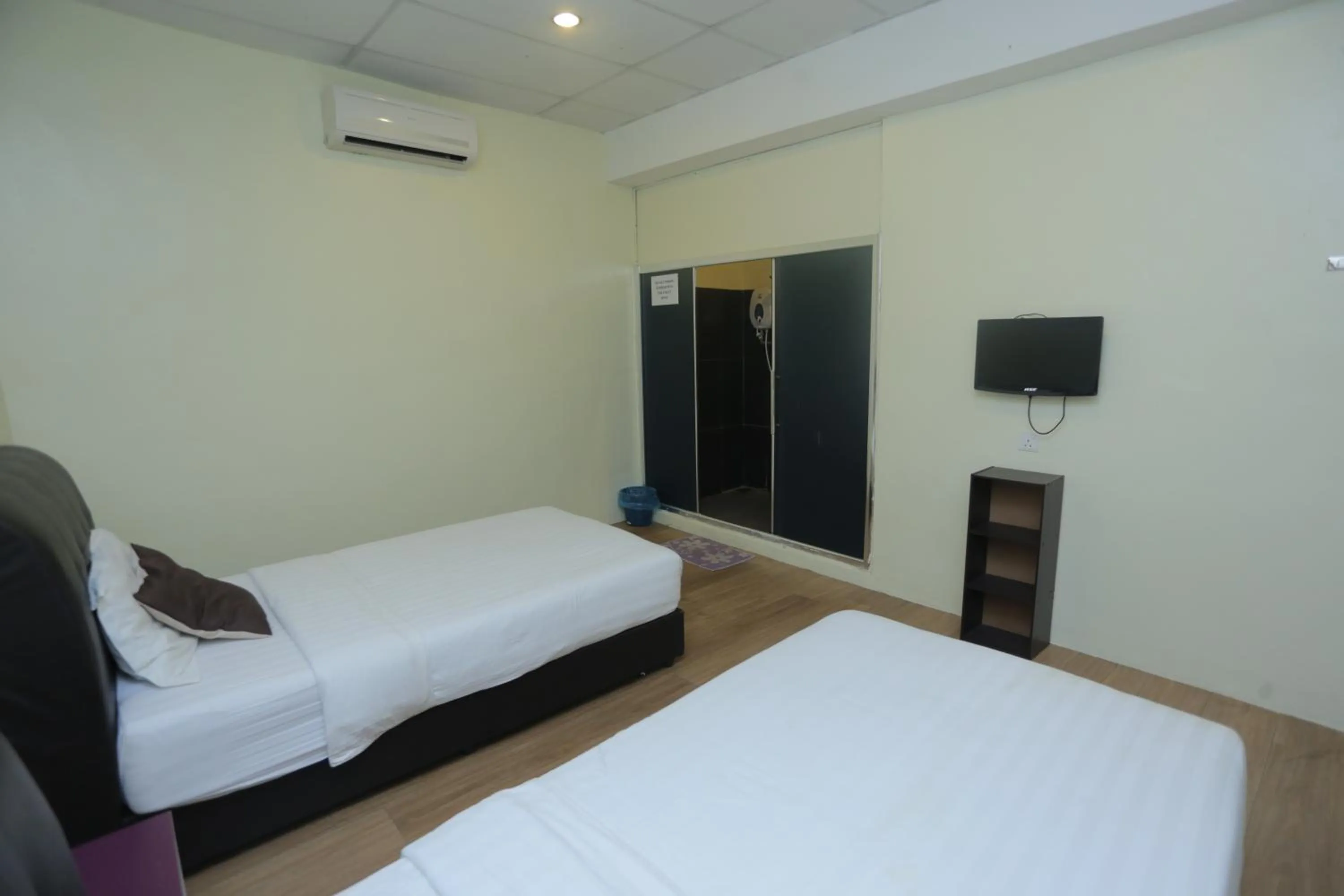 Bed in JAM Hotel Kota Warisan Sepang @ ERL Salak Tinggi, KLIA 1-2 & F1