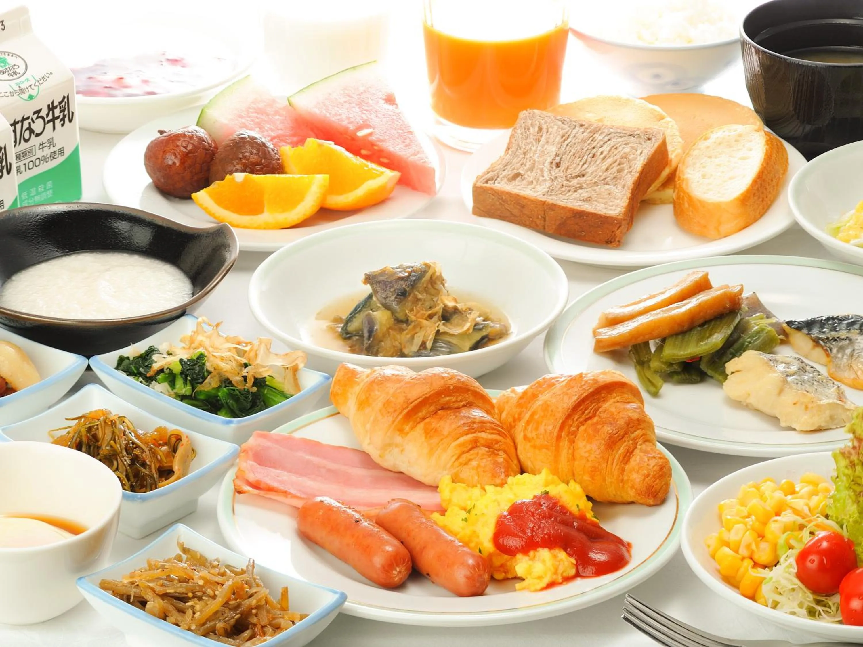 Breakfast in Hotel Route-Inn Fuji Chuo Koen Higashi