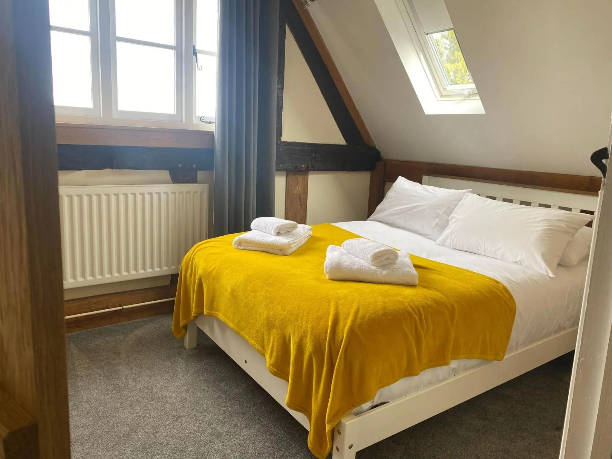 Bed in Alexander Park B&B