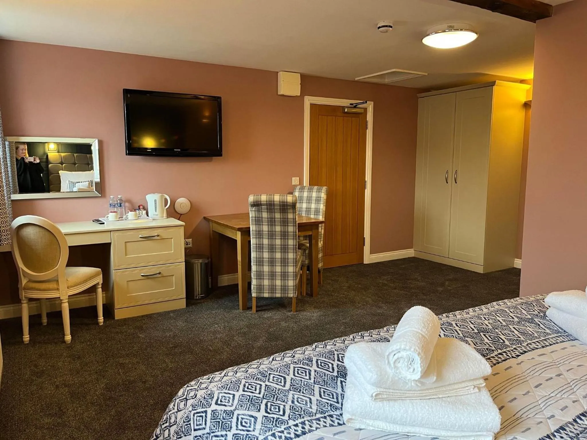 Bed in Alexander Park B&B