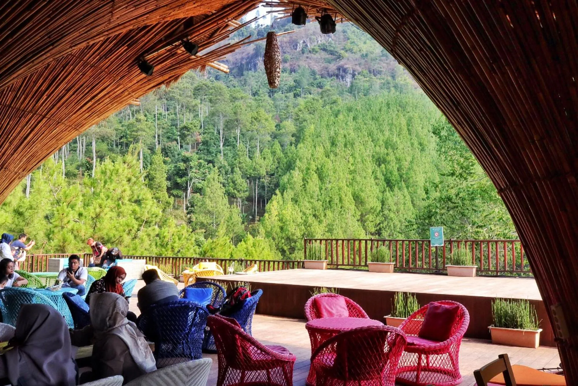 Restaurant/places to eat in The Lodge Maribaya