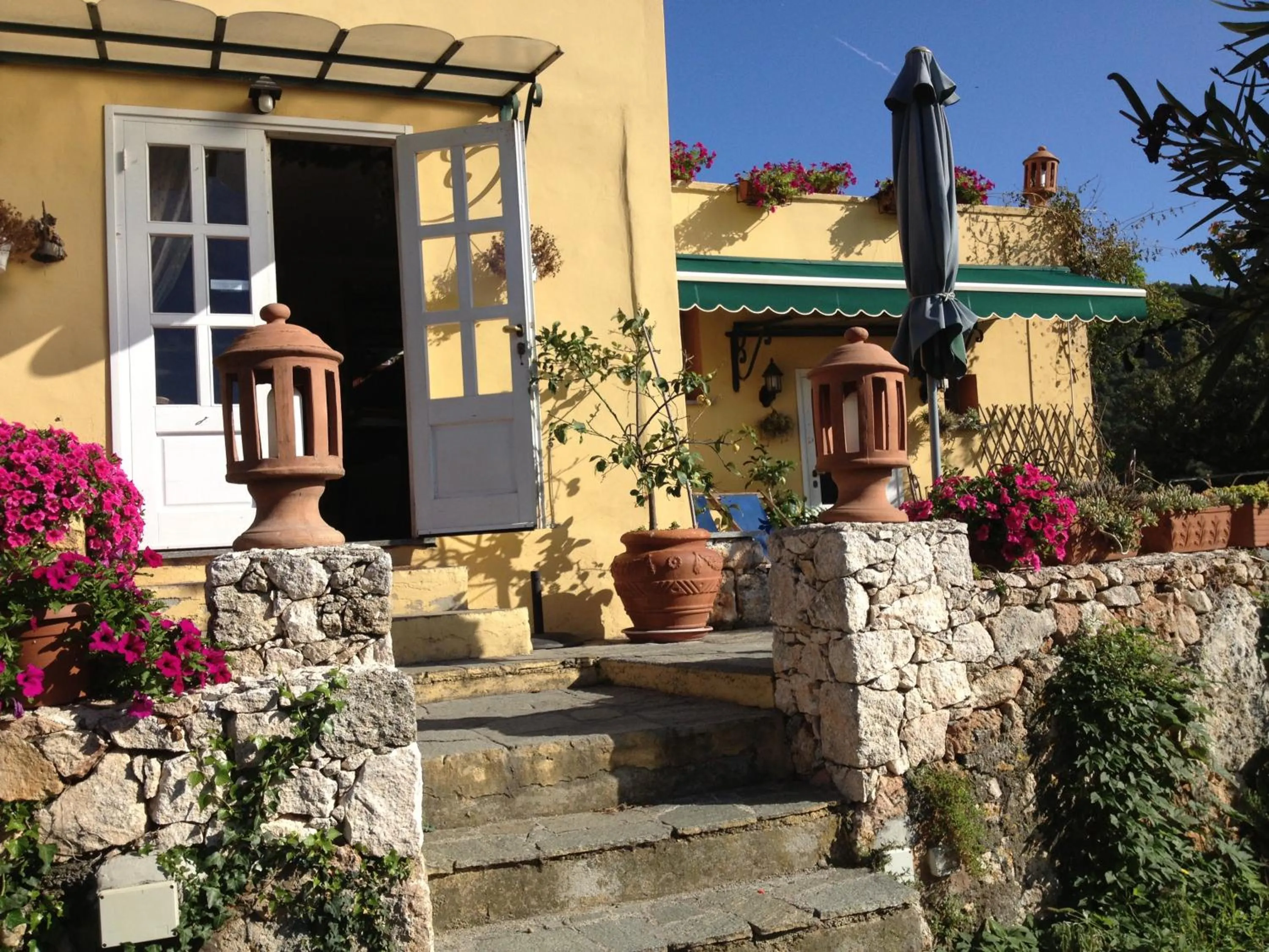 Facade/entrance in Ai Cinque Campanili