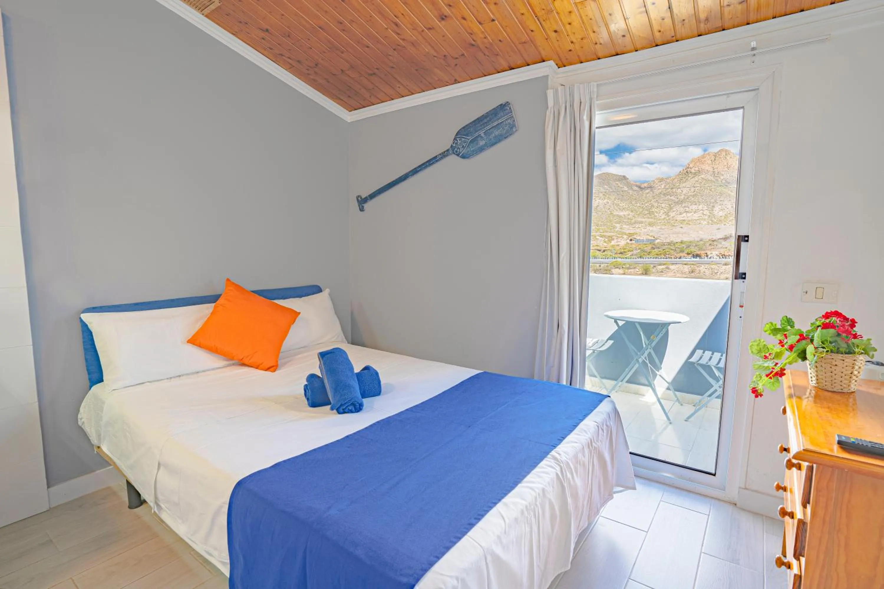 Bed in Hostel Neon Tenerife