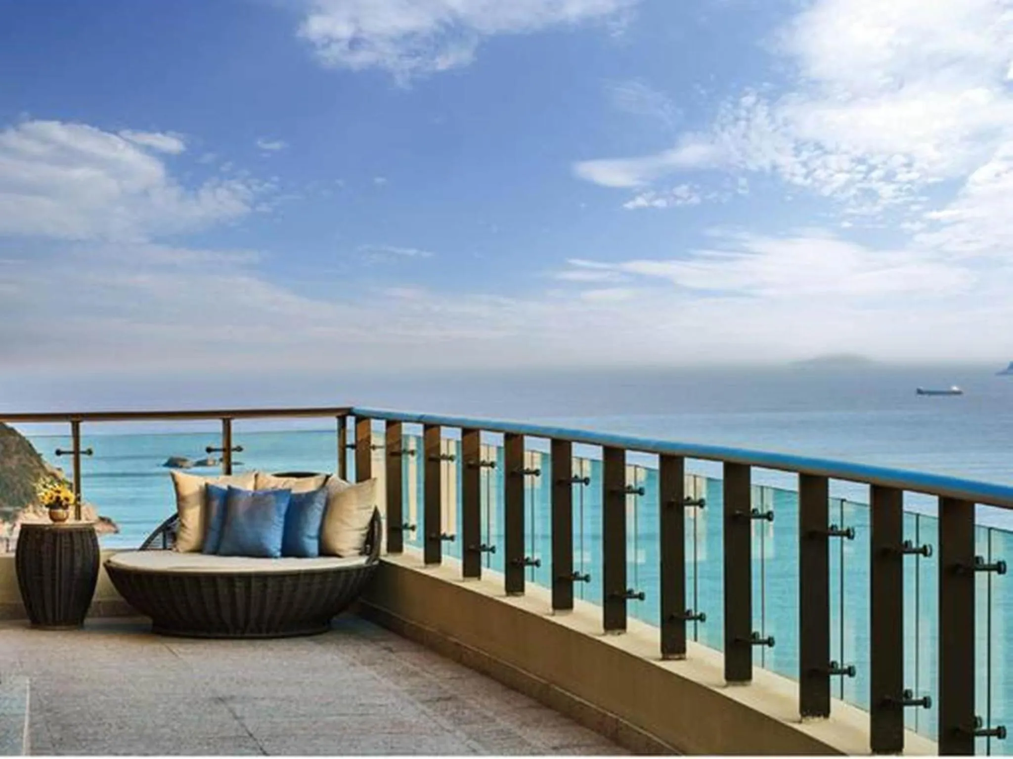 Balcony/Terrace in Crowne Plaza Ningbo Xiangshan Sea View by IHG