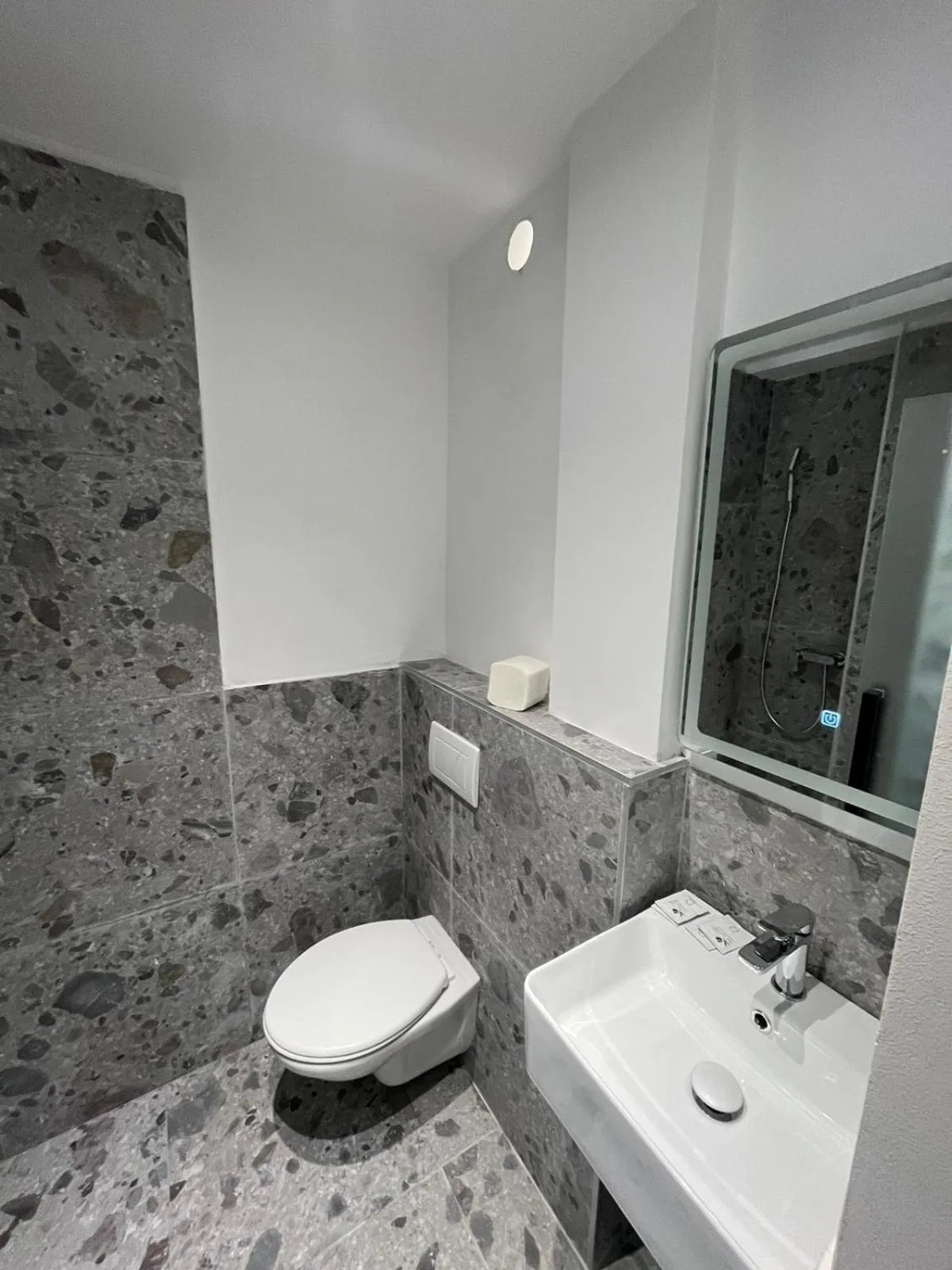 Bathroom in Hotel Bohemian Garni - Skadarlija