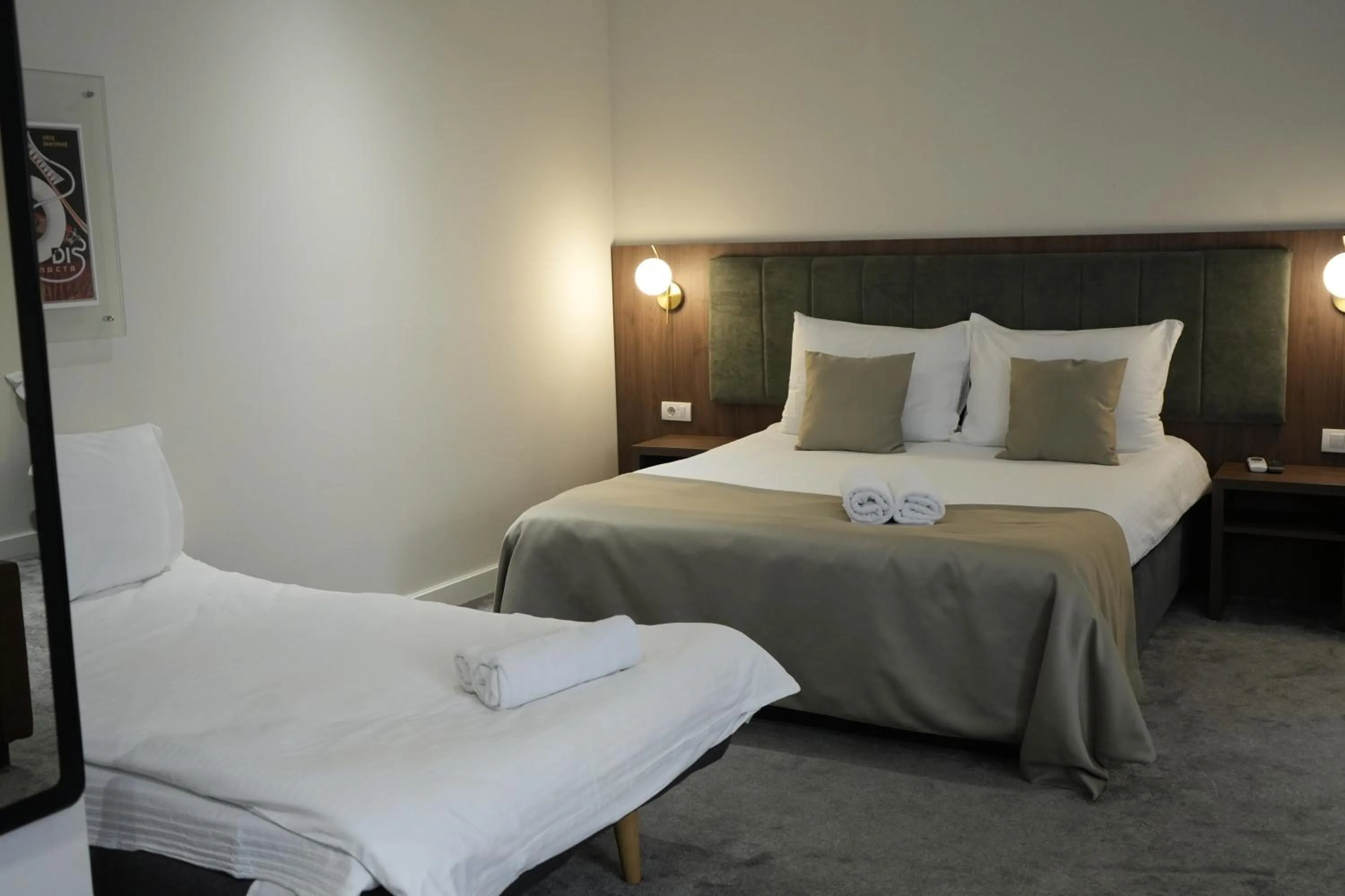 Bed in Hotel Bohemian Garni - Skadarlija