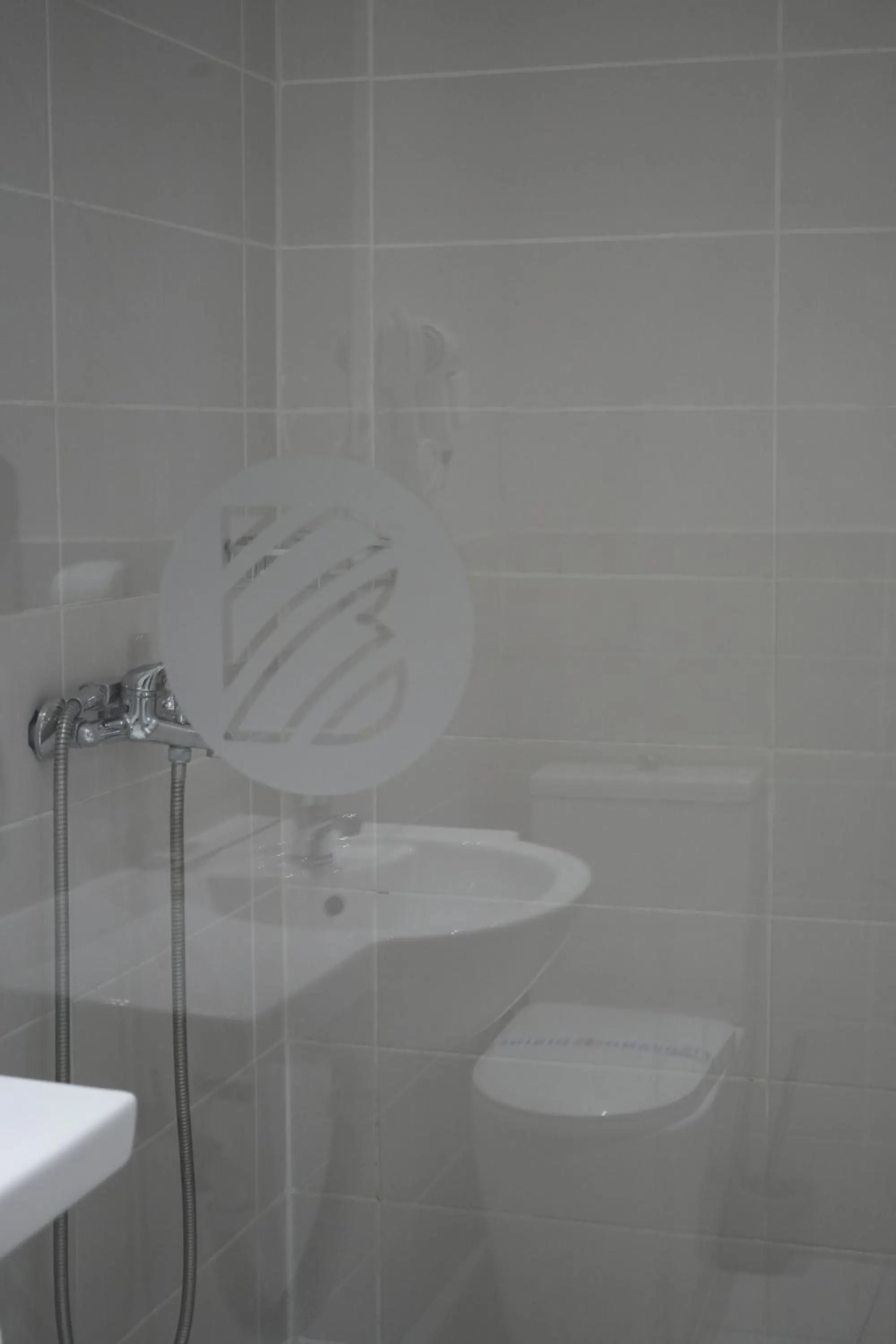 Toilet in Hotel Bohemian Garni - Skadarlija