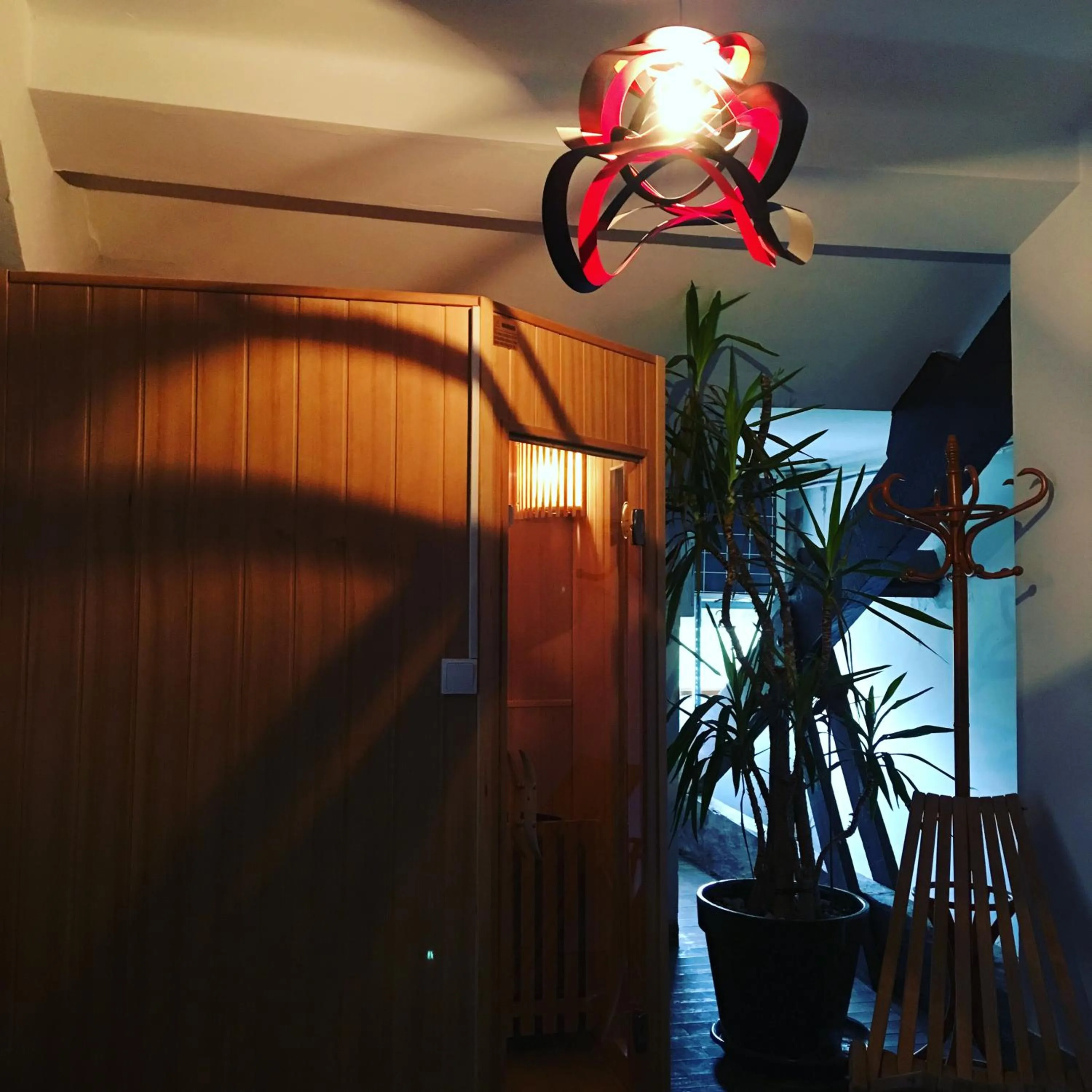 Decorative detail in Victorian Lodge