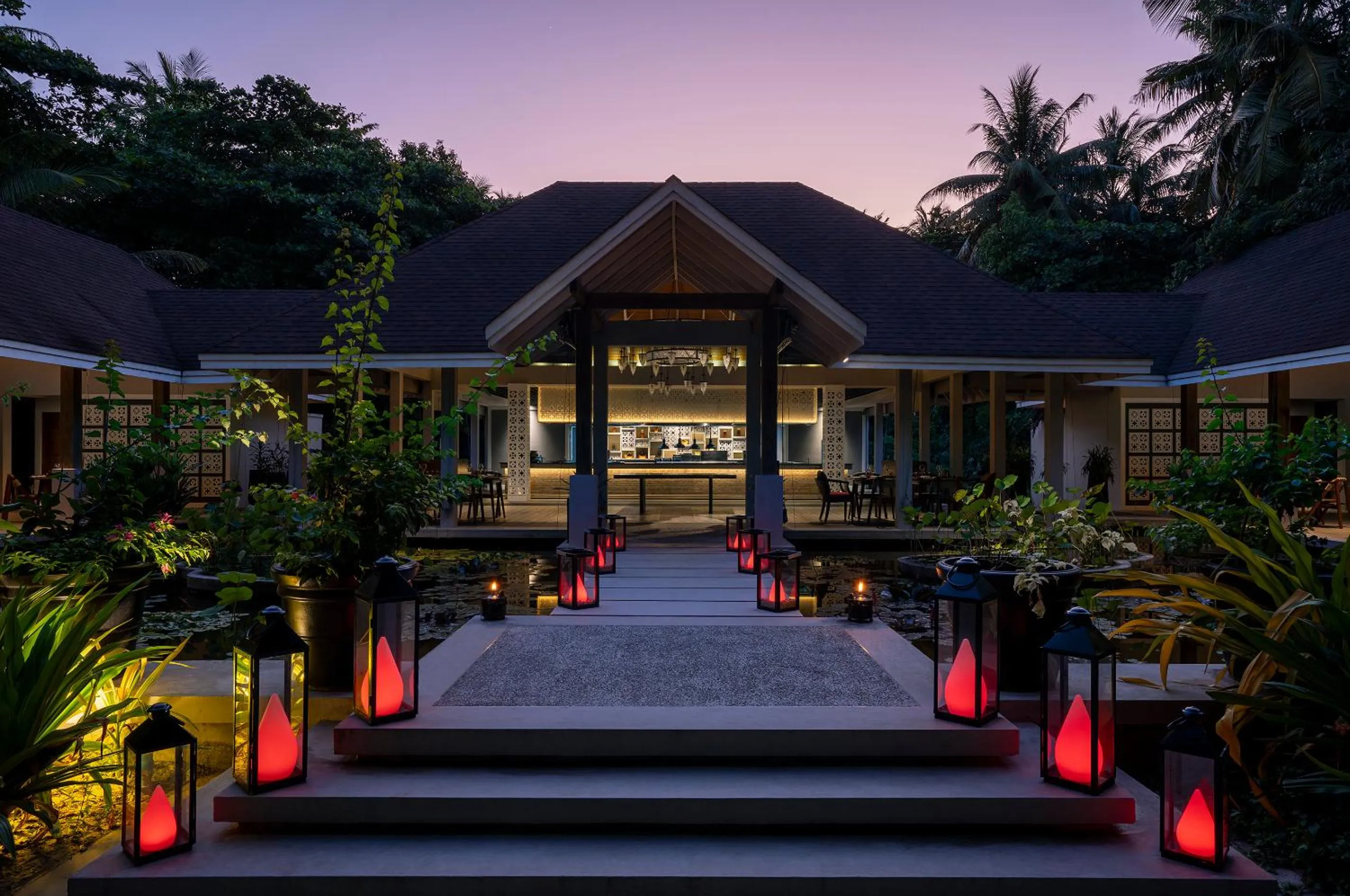 Restaurant/places to eat in Niva Dhigali Maldives - A Premium All-Inclusive Resort