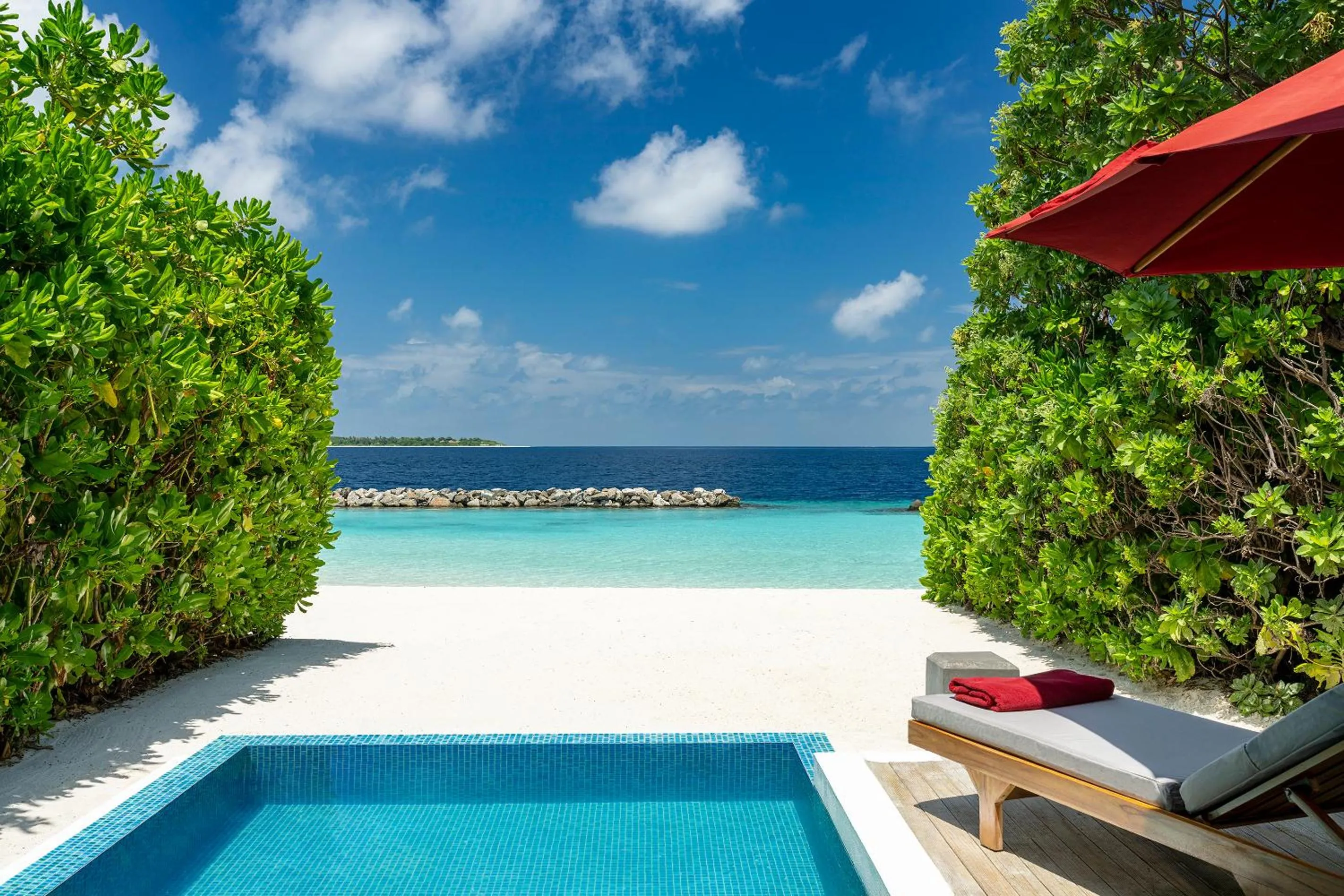 Day in Niva Dhigali Maldives - A Premium All-Inclusive Resort