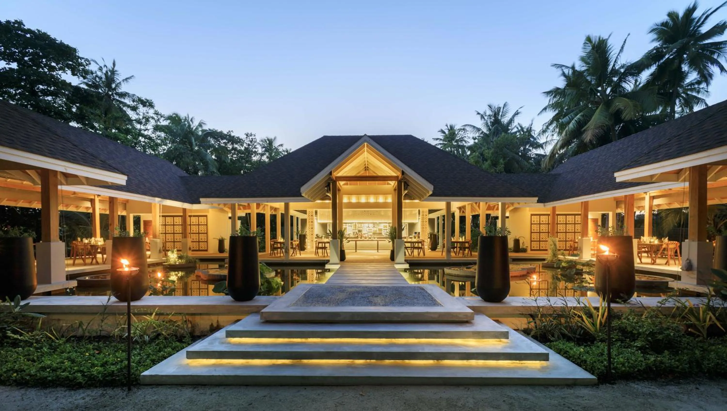 Restaurant/places to eat in Niva Dhigali Maldives - A Premium All-Inclusive Resort