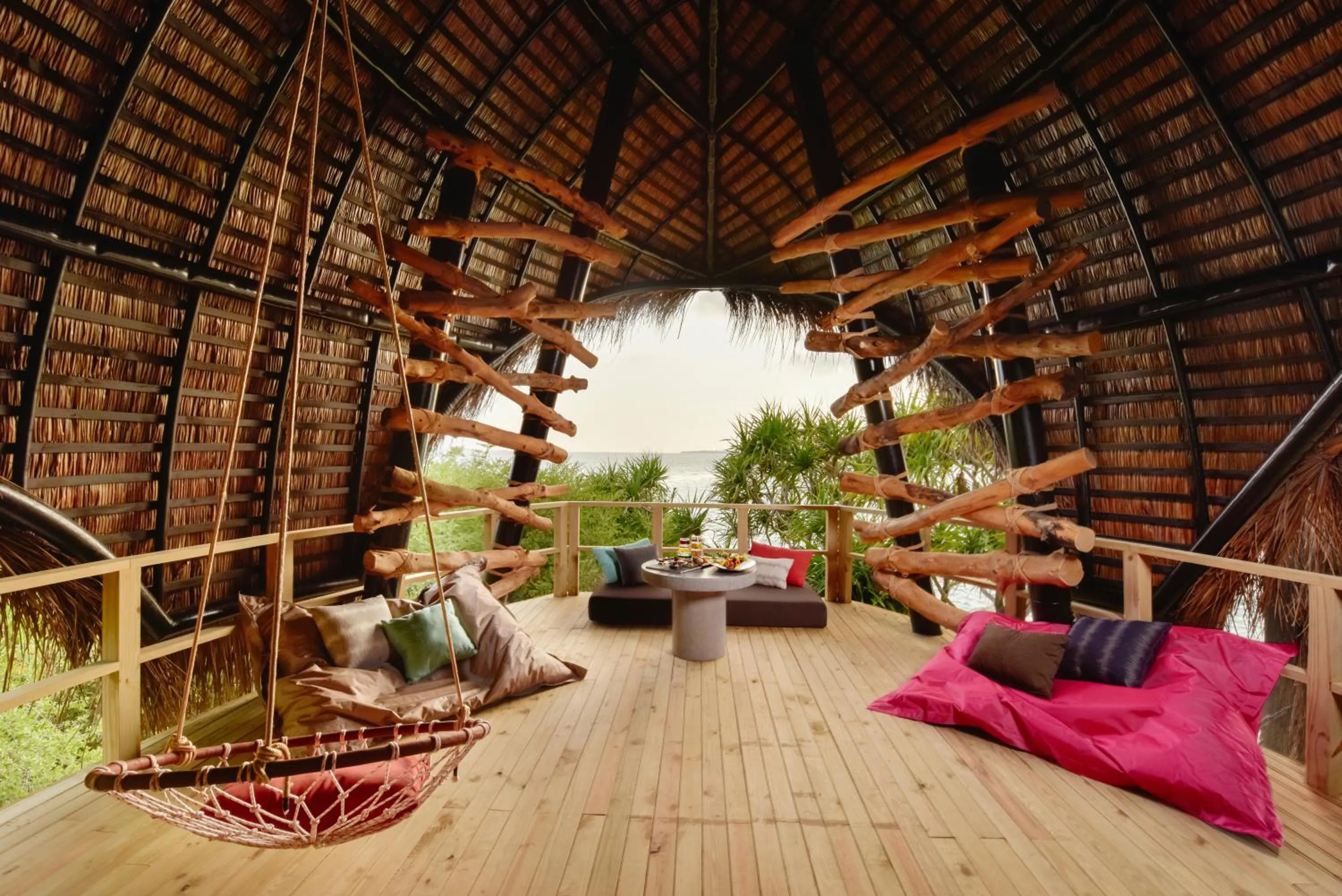 Lounge or bar in Niva Dhigali Maldives - A Premium All-Inclusive Resort