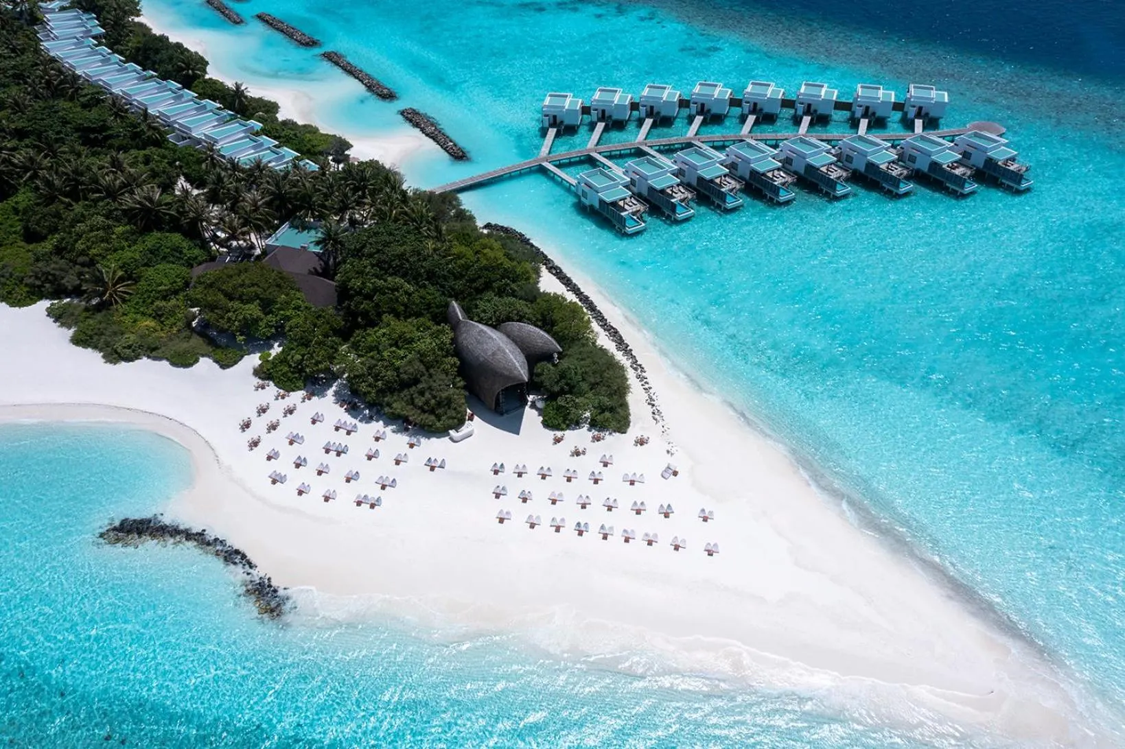 Beach in Niva Dhigali Maldives - A Premium All-Inclusive Resort