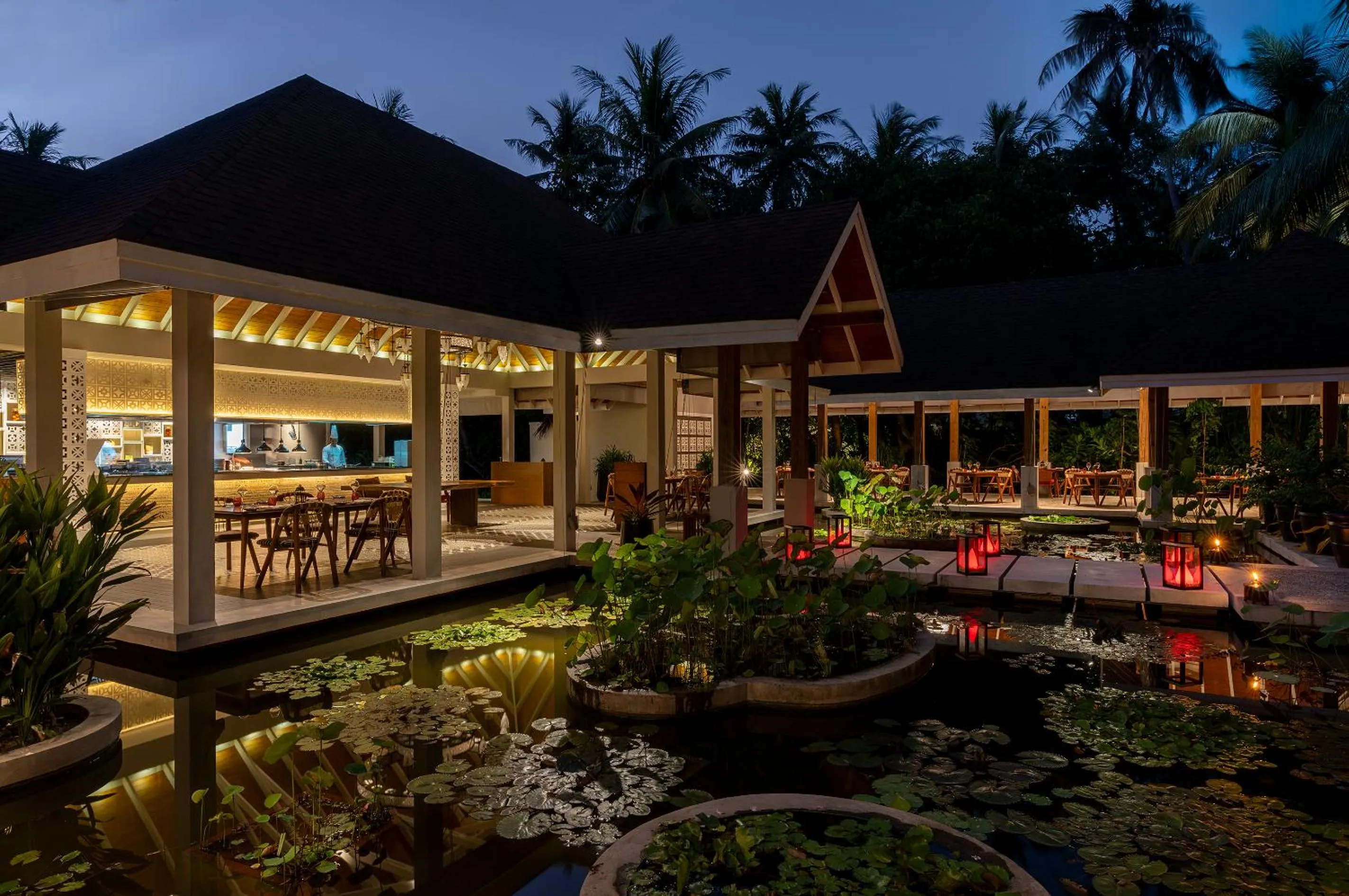 Restaurant/places to eat in Niva Dhigali Maldives - A Premium All-Inclusive Resort