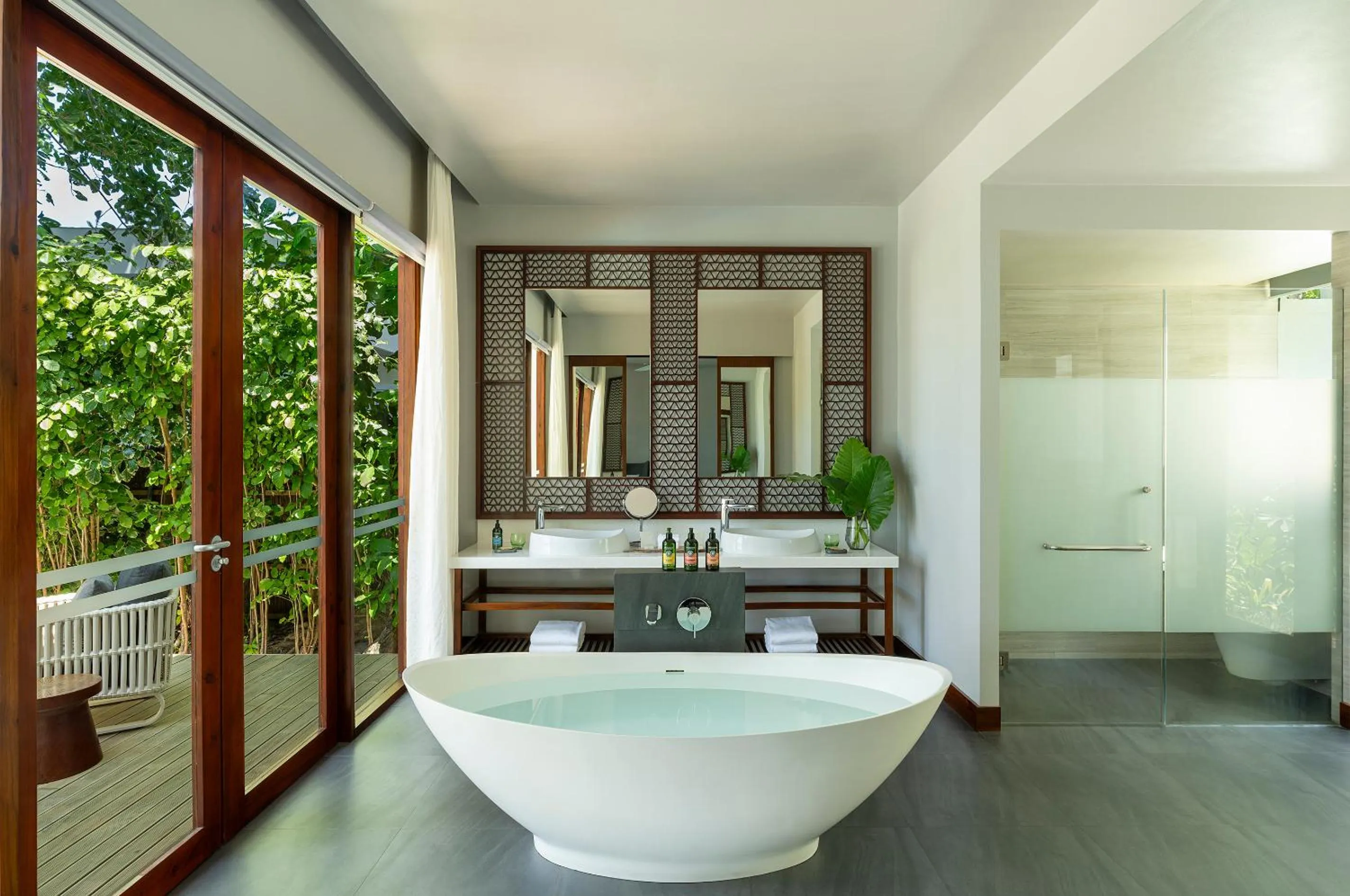 Bath in Niva Dhigali Maldives - A Premium All-Inclusive Resort