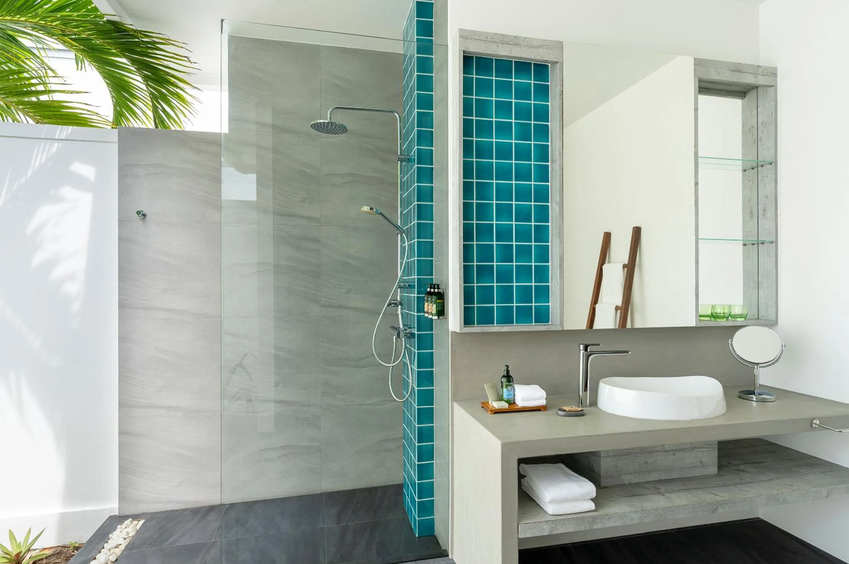 Bathroom in Niva Dhigali Maldives - A Premium All-Inclusive Resort