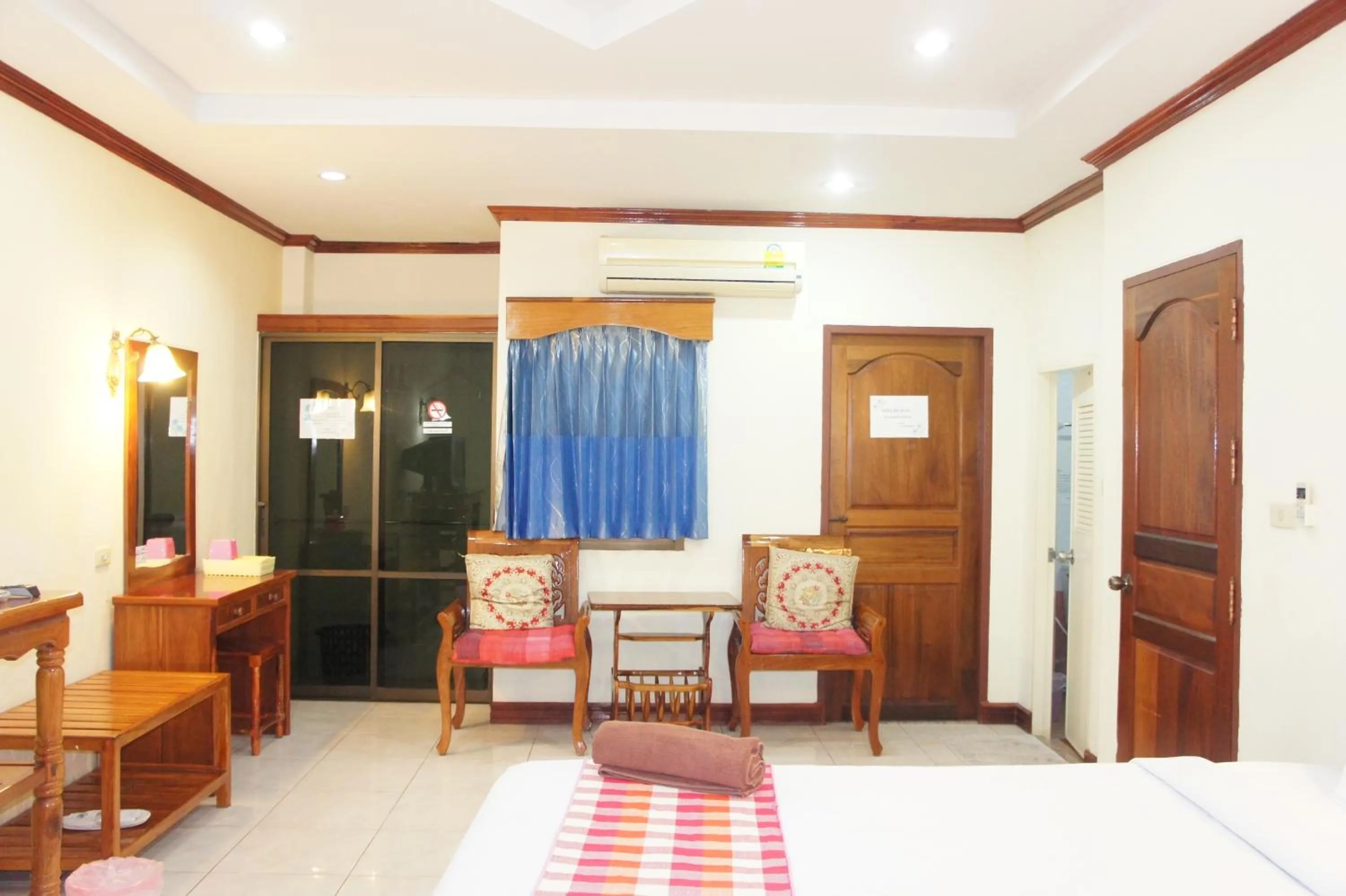 Bedroom in SP Residence