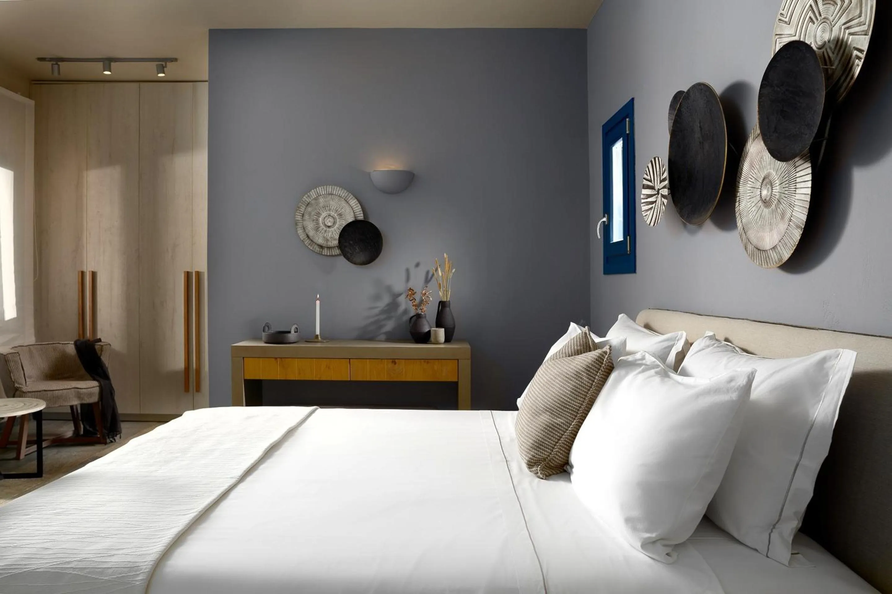 Bed in Sifnos House - Rooms and SPA