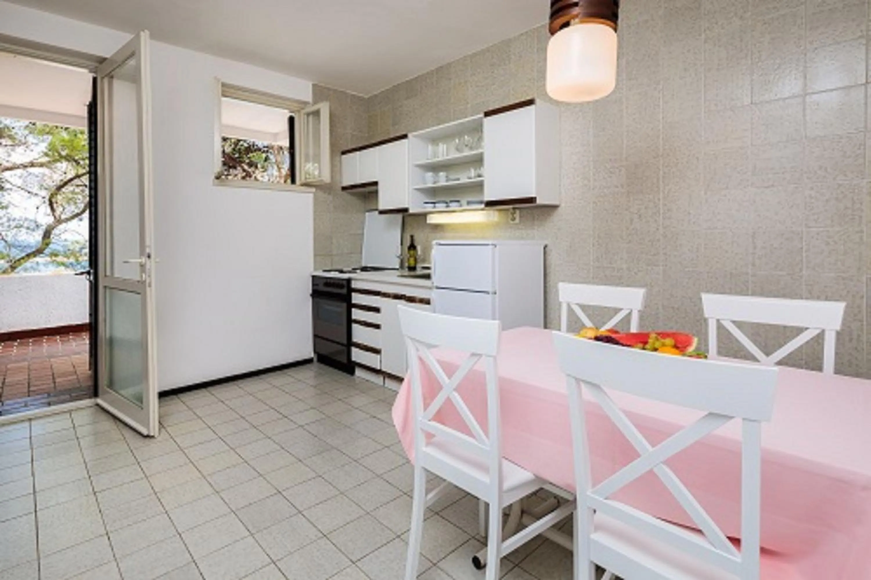 Kitchen or kitchenette in Fontana Resort