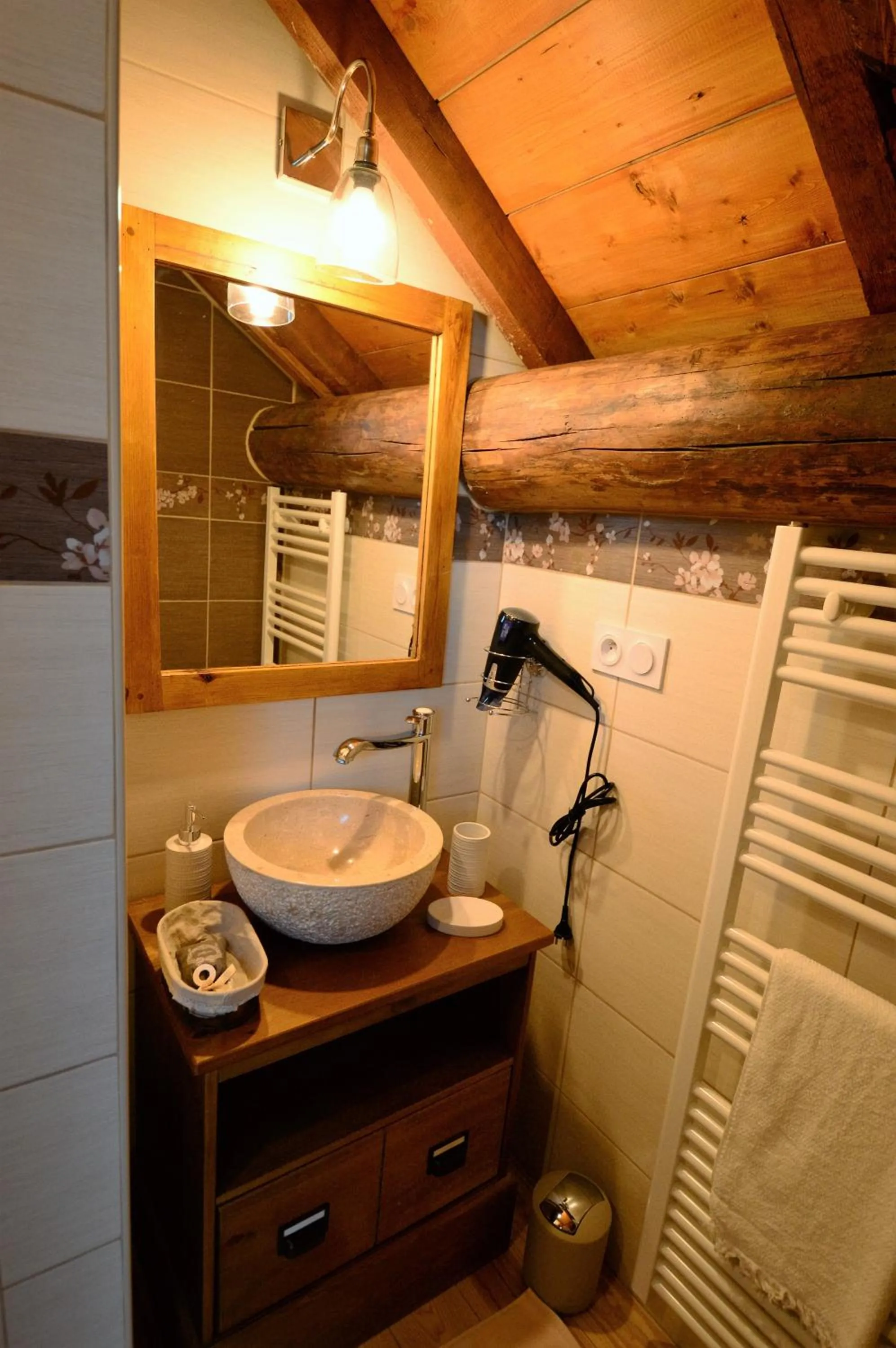 Shower in chambres et table d'hôtes du Péré