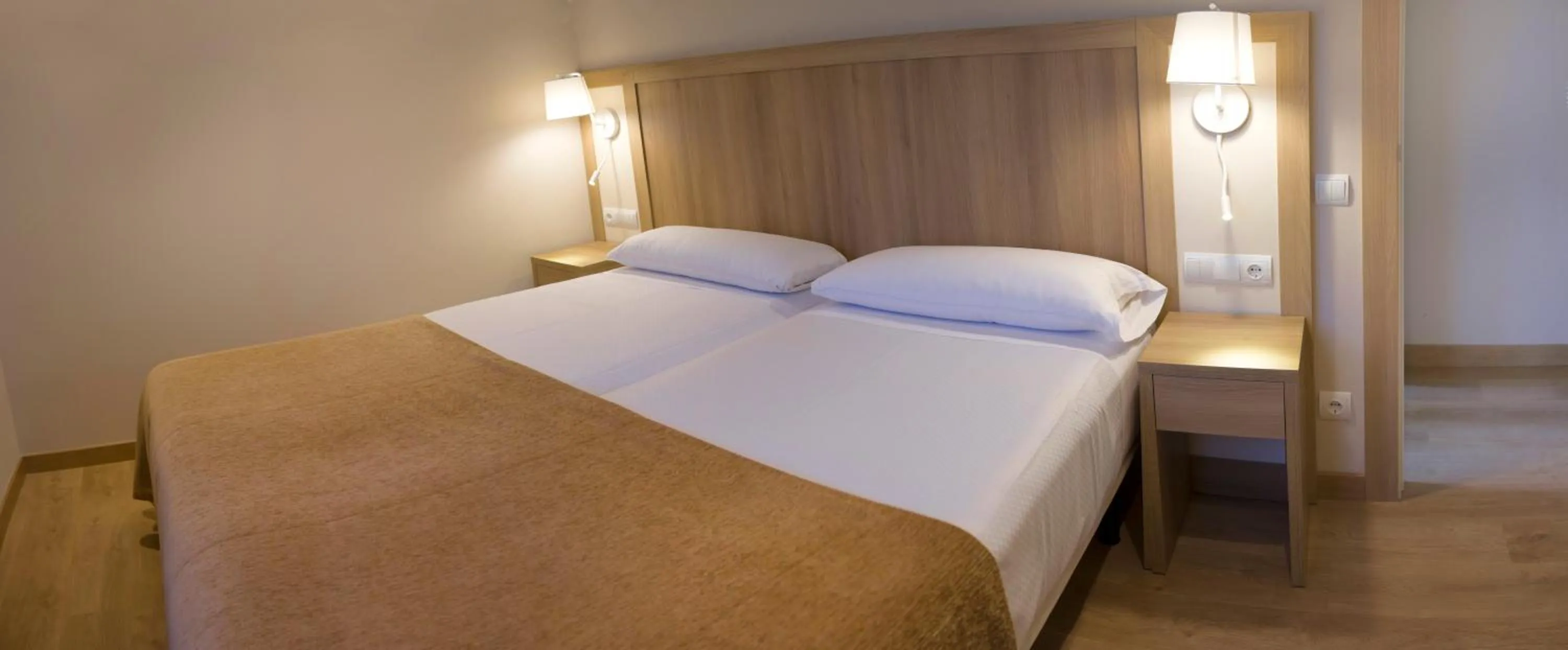 Bed in Apartamentos Voramar