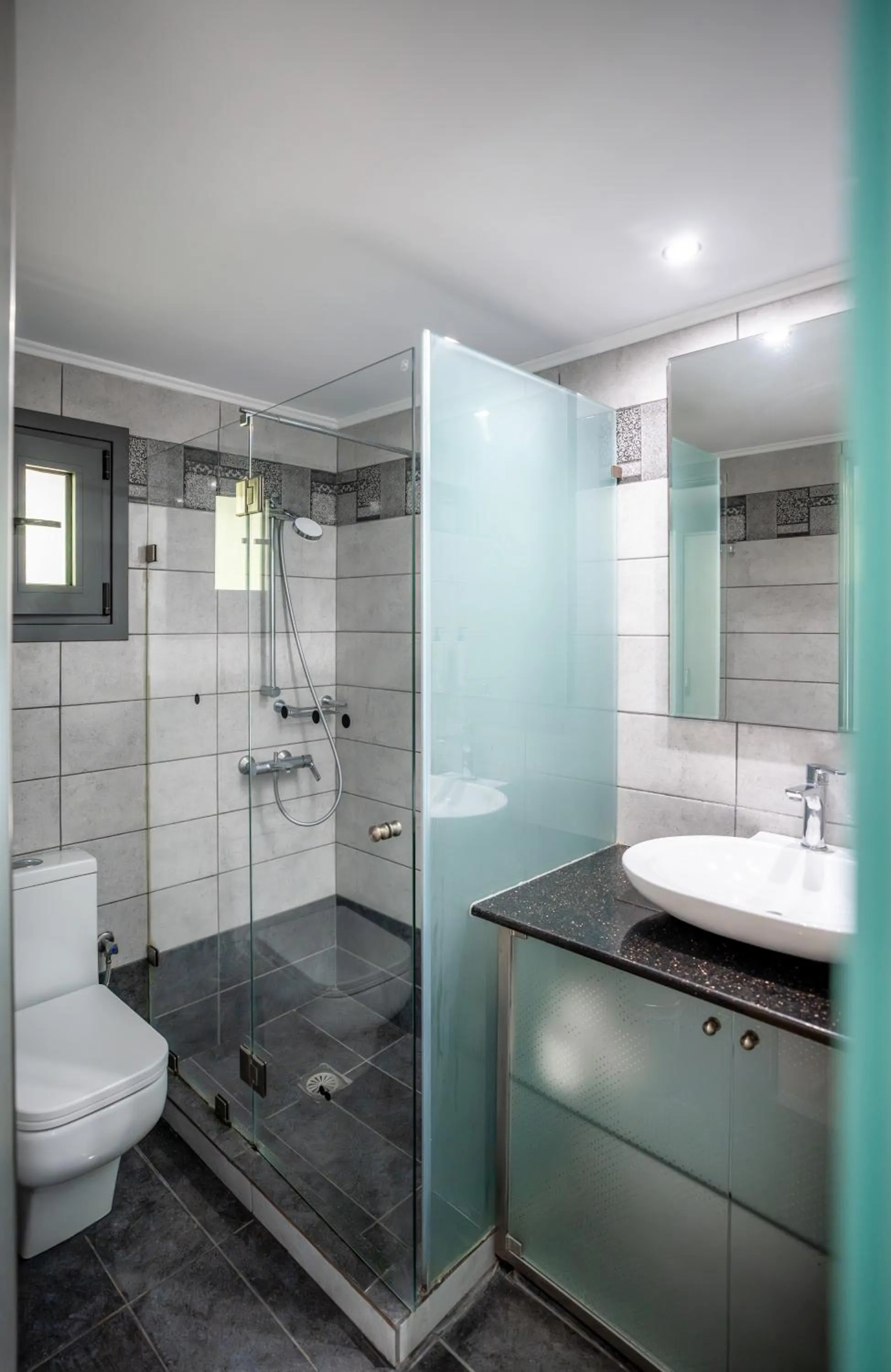 Shower in La Luna Hotel