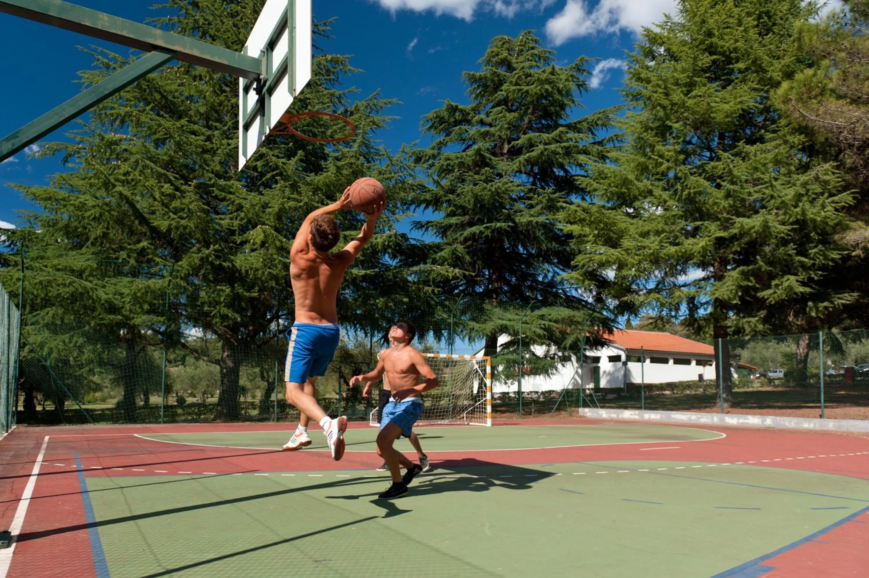 Sports in Koversada Apartments Naturist Park
