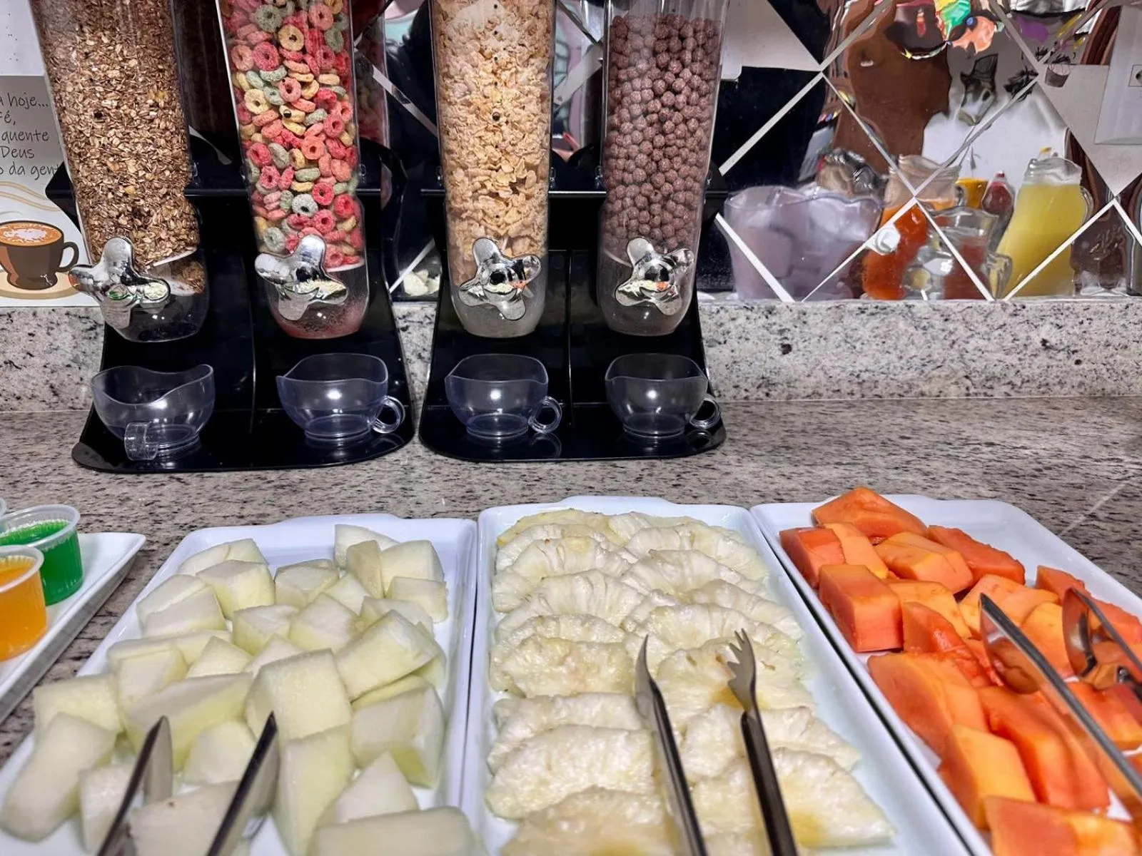 Breakfast in Pousada Recanto das Cores