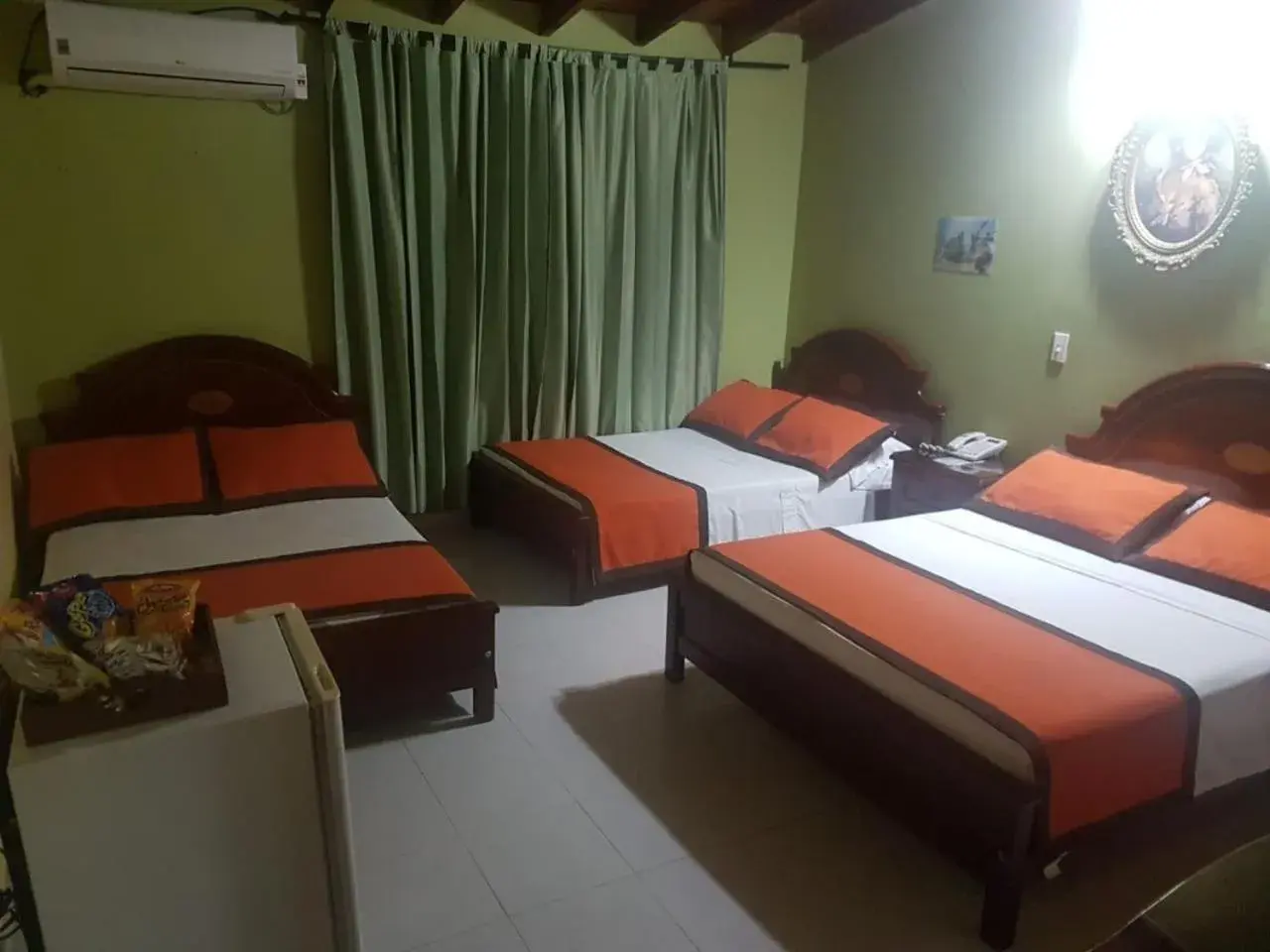 Standard Triple Room in Hotel Tequendama Standard Triple Room in Hotel Tequendama