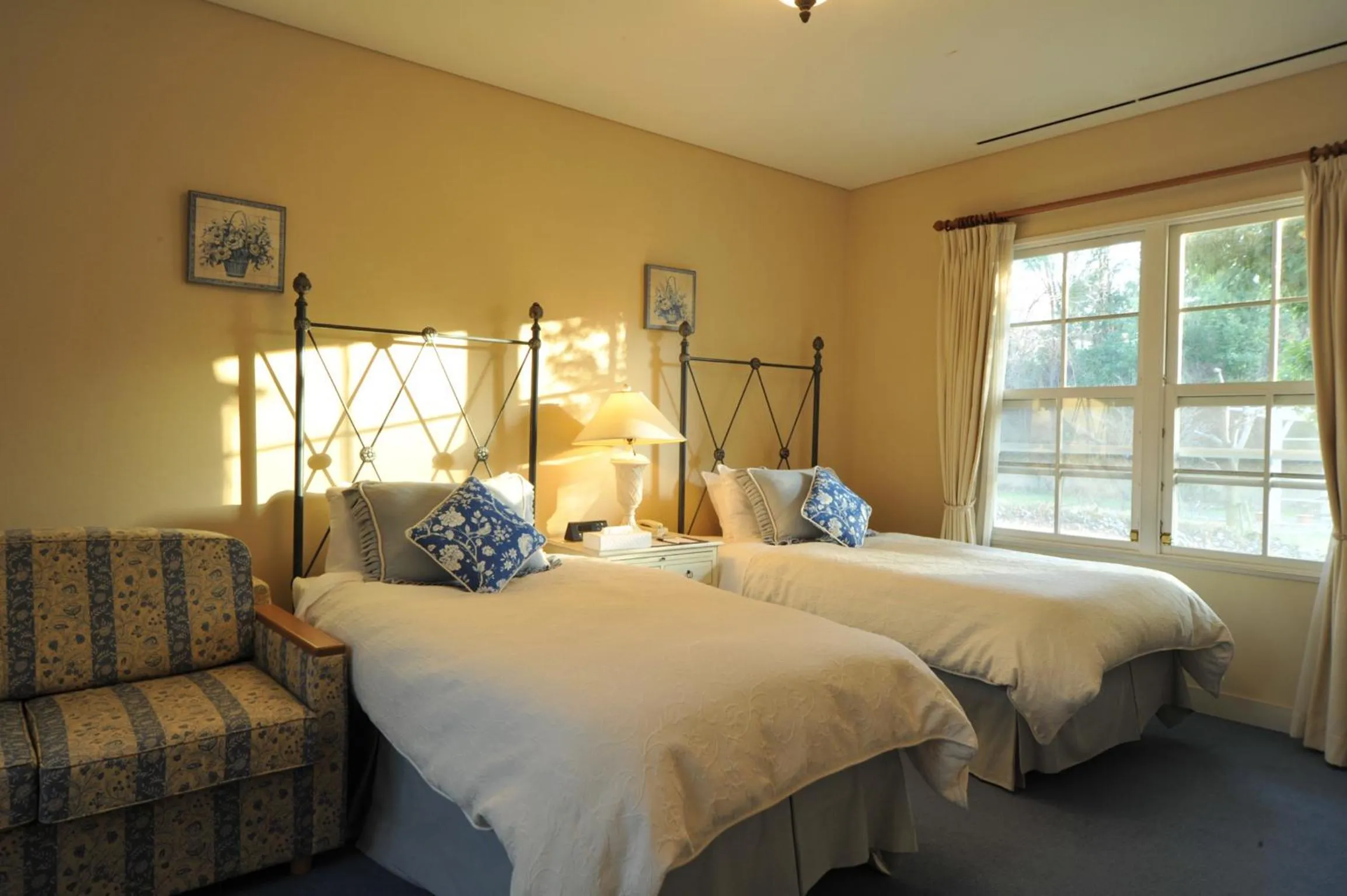 Bed in Forest Hills Garden